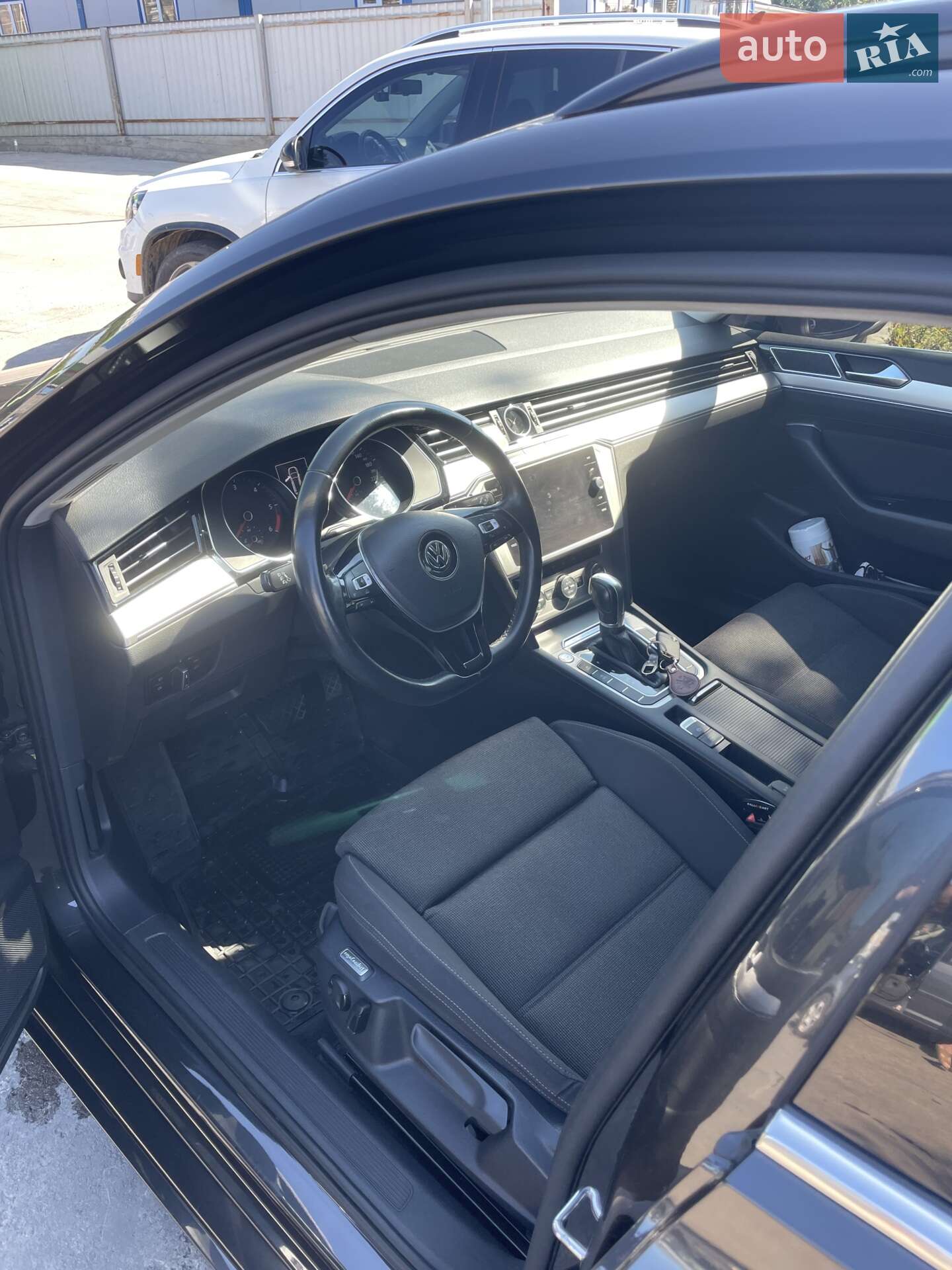 Volkswagen Passat 2017 VIN WVWZZZ3CZJE085885 фото оголошення 22 з 41