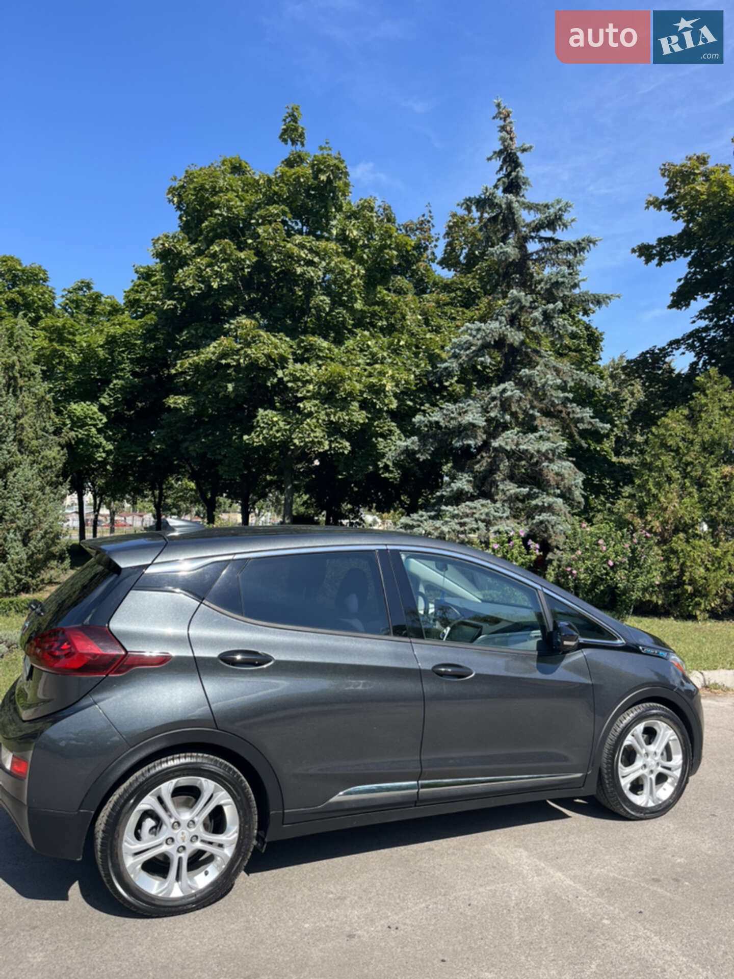 Chevrolet Bolt EV 2018 VIN 1G1FY6S09K4110066 фото оголошення 8 з 11