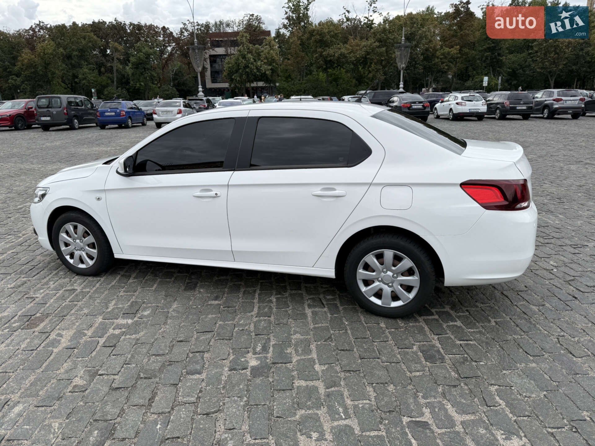Peugeot 301 2019 VIN VF3DDNFP0KJ643914 фото оголошення 5 з 8