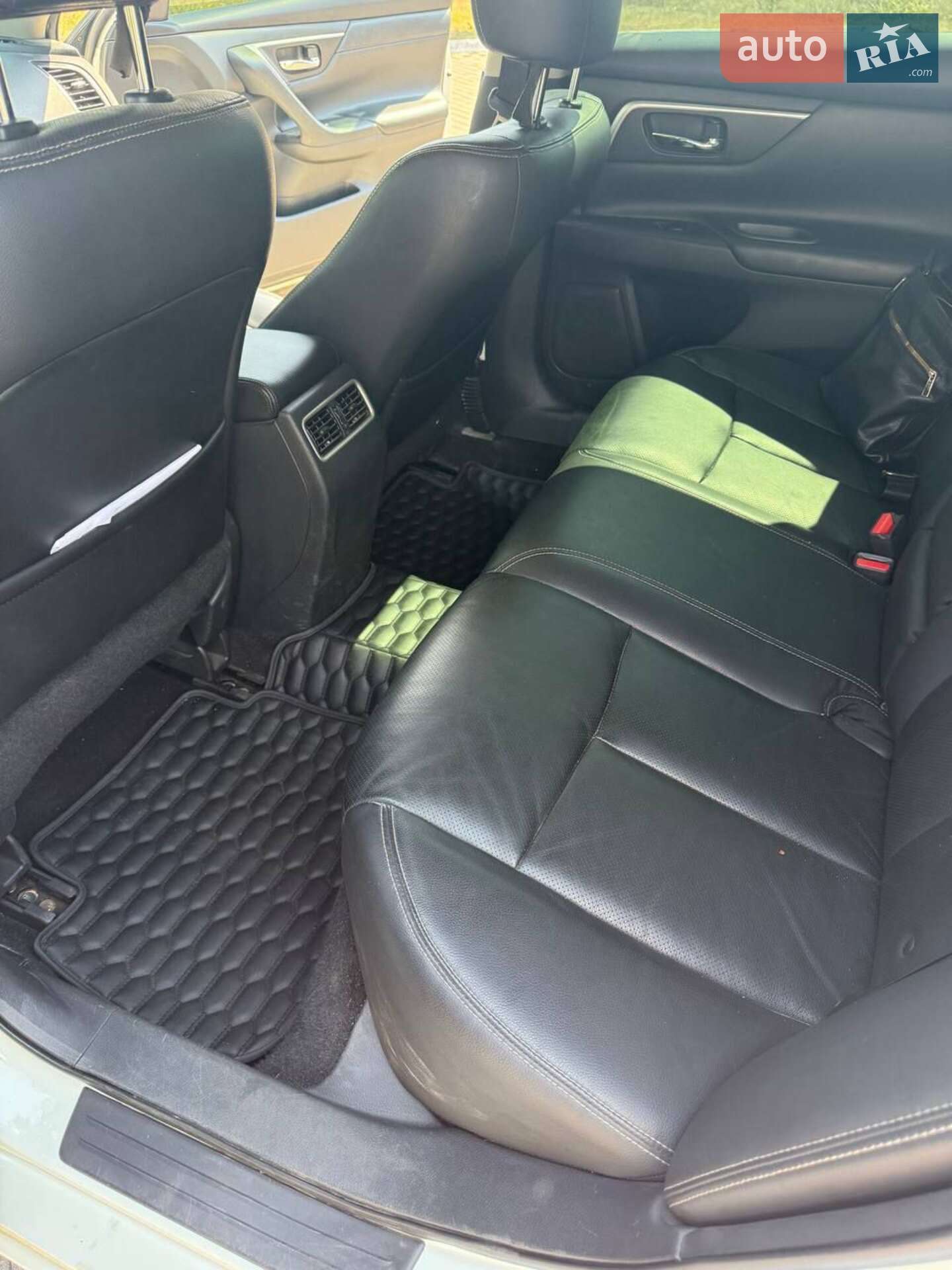 Nissan Altima 2016 VIN 1N4AL3AP1GC210386 фото оголошення 7 з 12