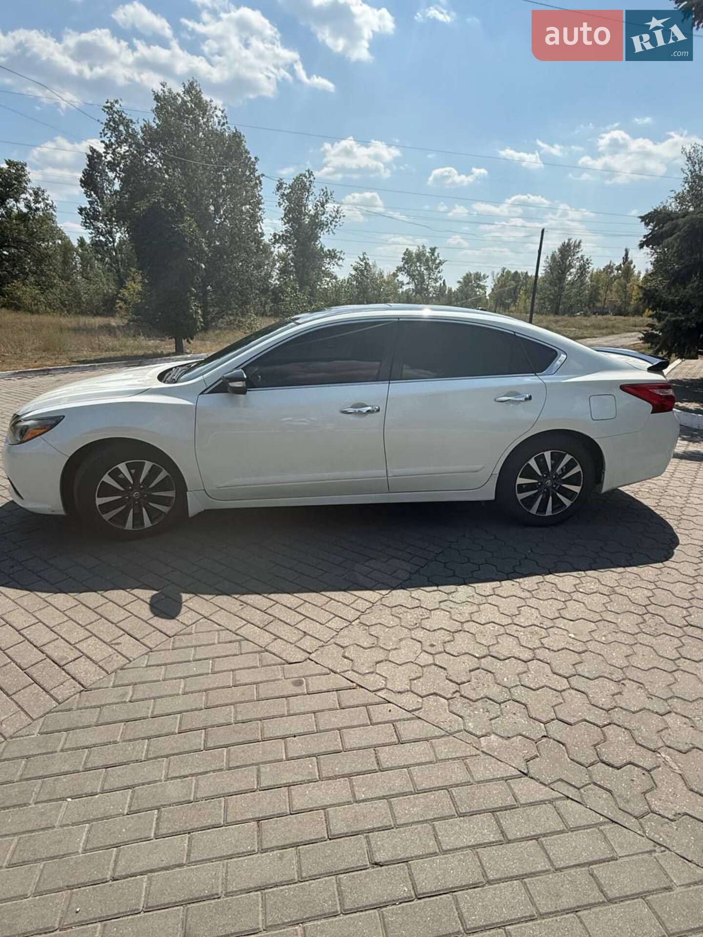 Nissan Altima 2016 VIN 1N4AL3AP1GC210386 фото оголошення 3 з 12