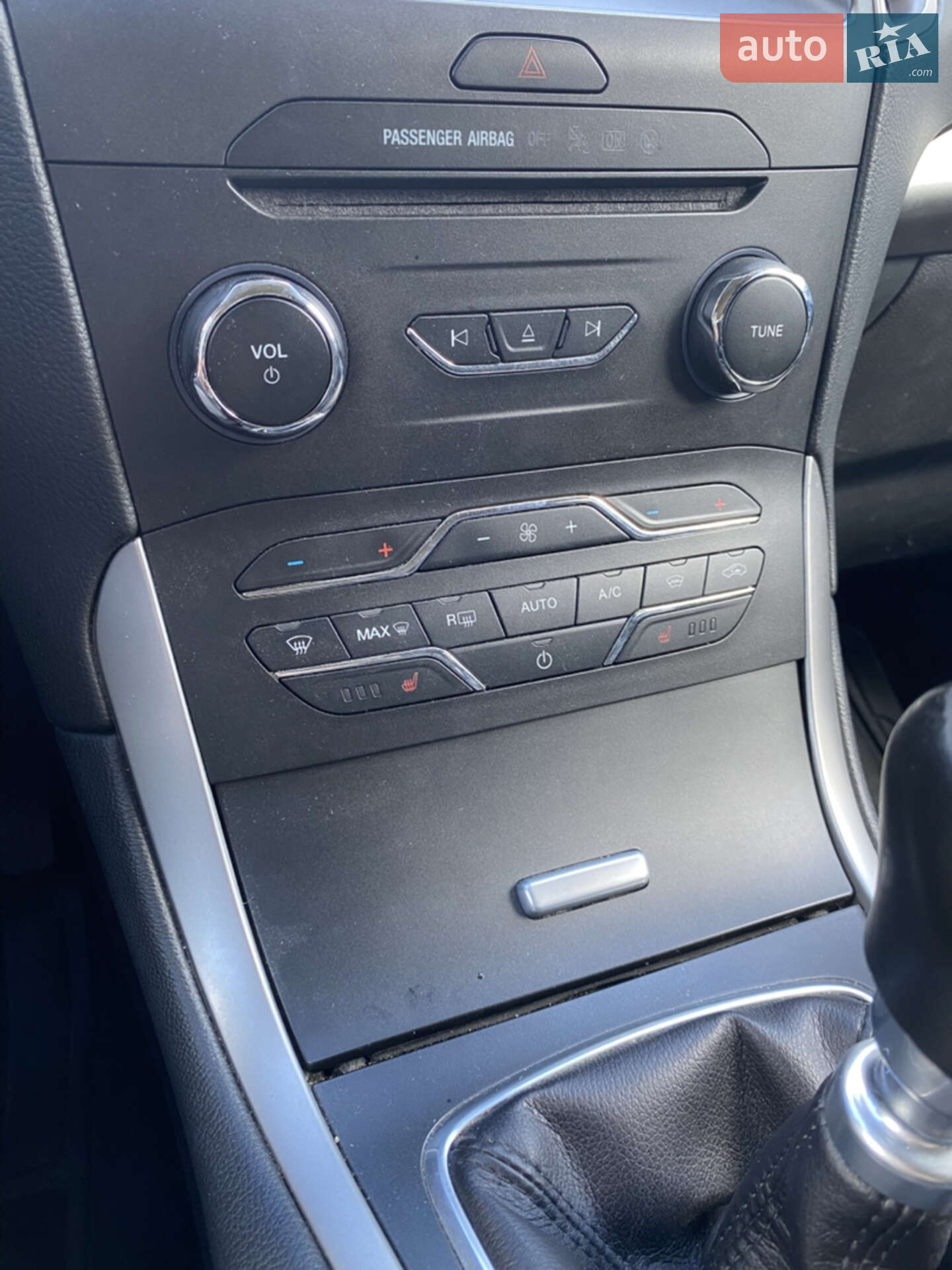Ford Galaxy 2015 VIN WF0KXXWPCKFP88026 фото оголошення 27 з 40