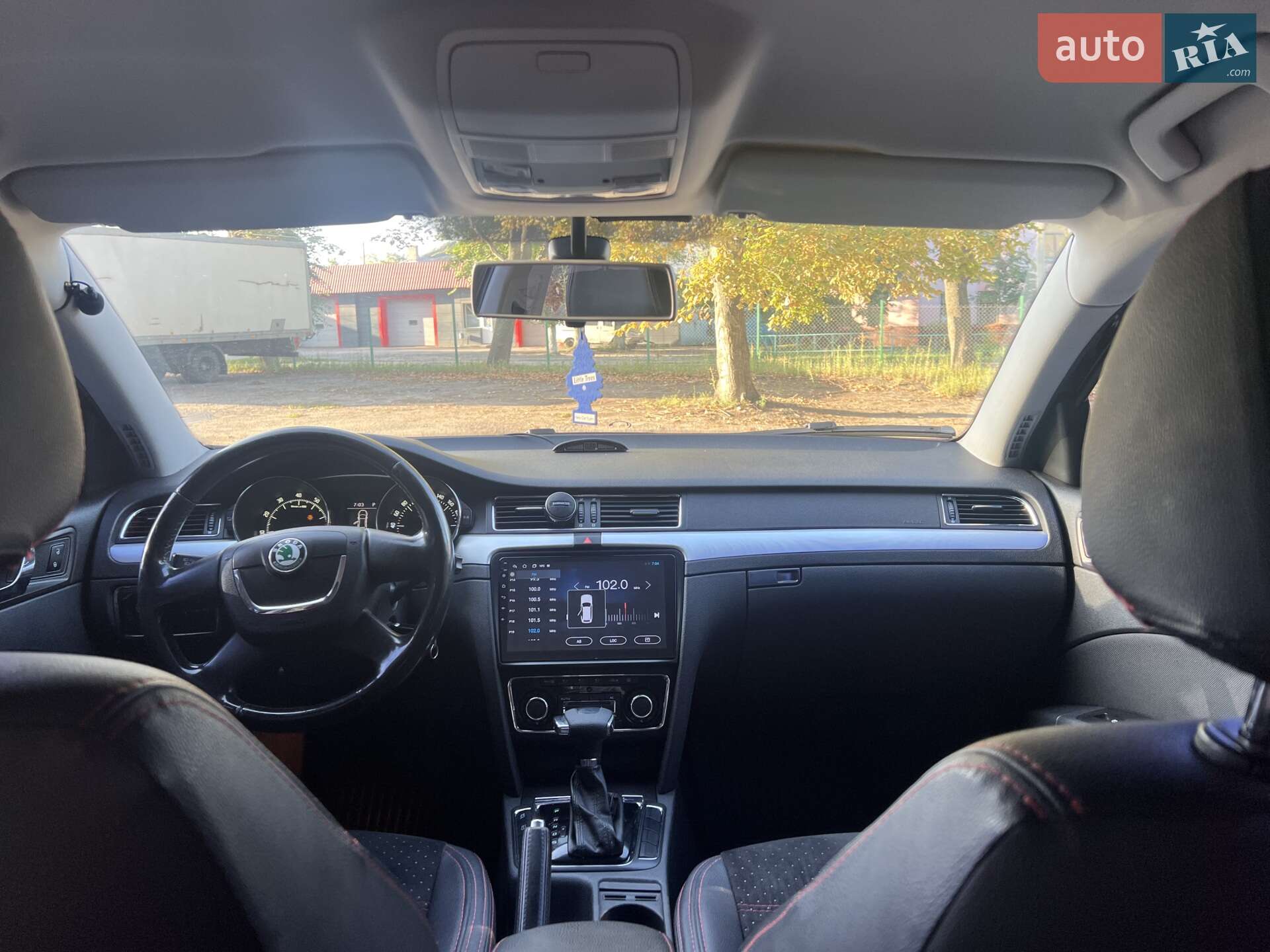 Skoda Superb 2011 VIN TMBAB43T7BB300650 фото оголошення 20 з 25