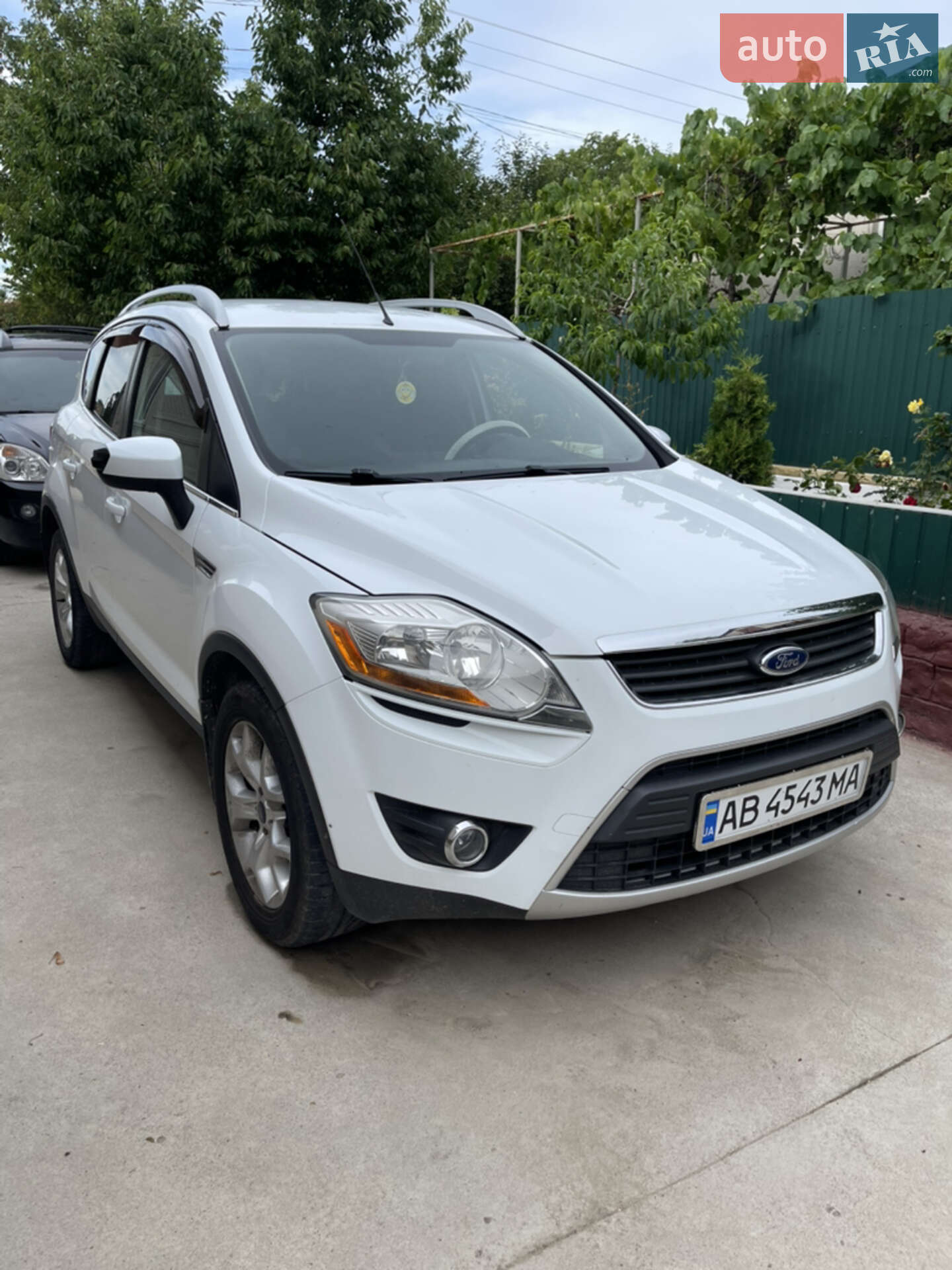 Ford Kuga 2010 VIN WF0RXXGCDRAP46589 фото оголошення 2 з 9
