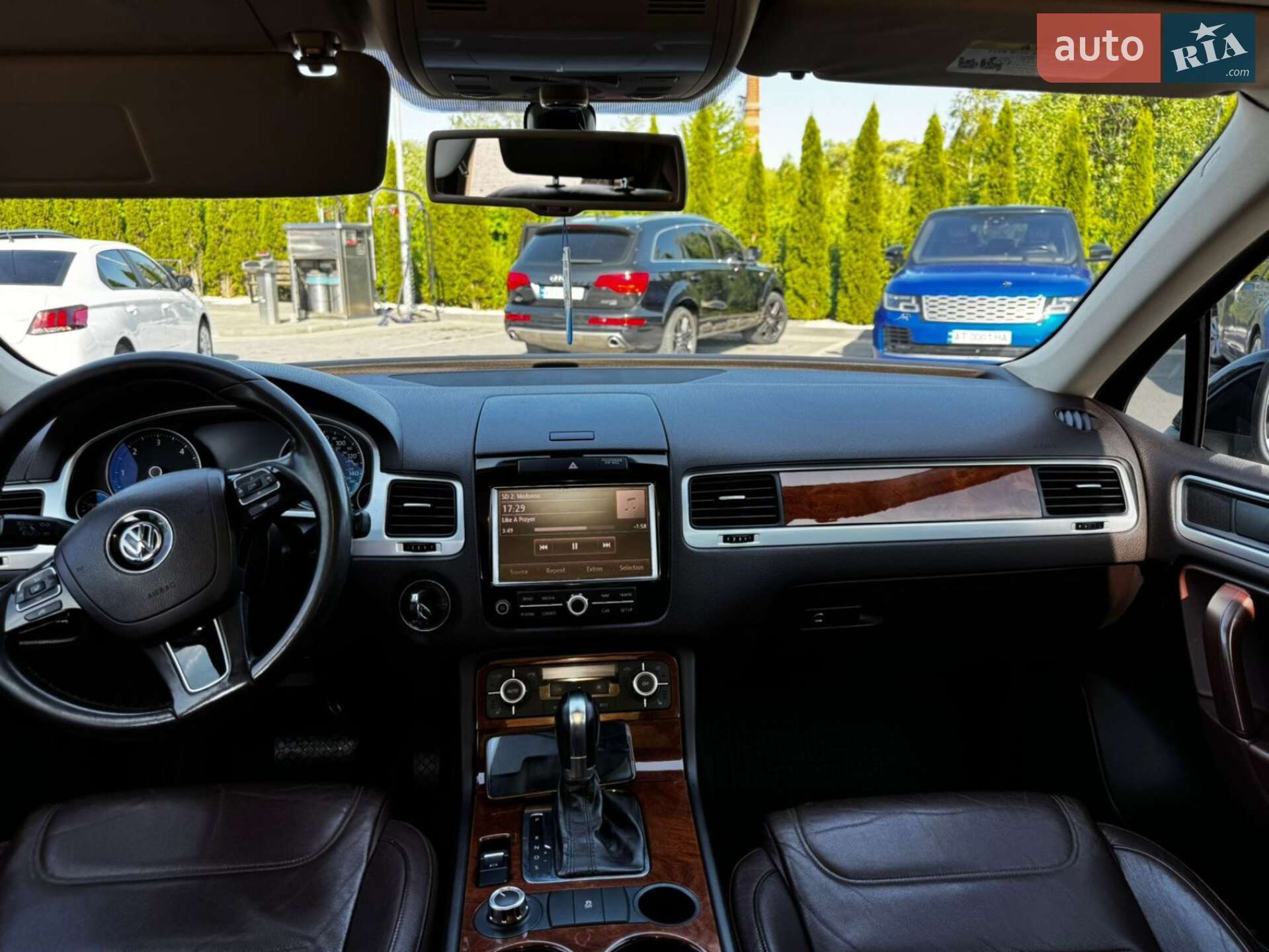 Volkswagen Touareg 2012 VIN WVGEK9BP2CD007829 фото оголошення 8 з 18