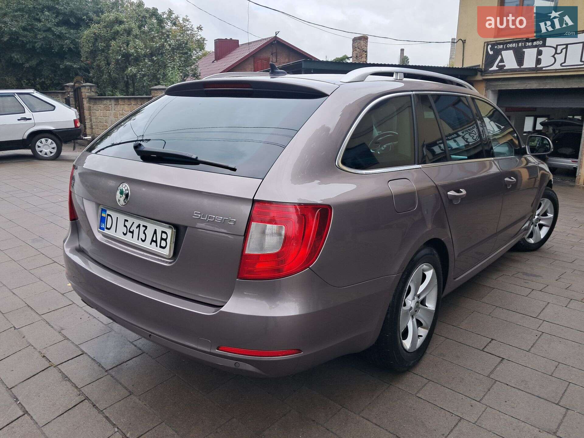 Skoda Superb 2010 VIN TMBJB93T5B9016346 фото оголошення 8 з 8