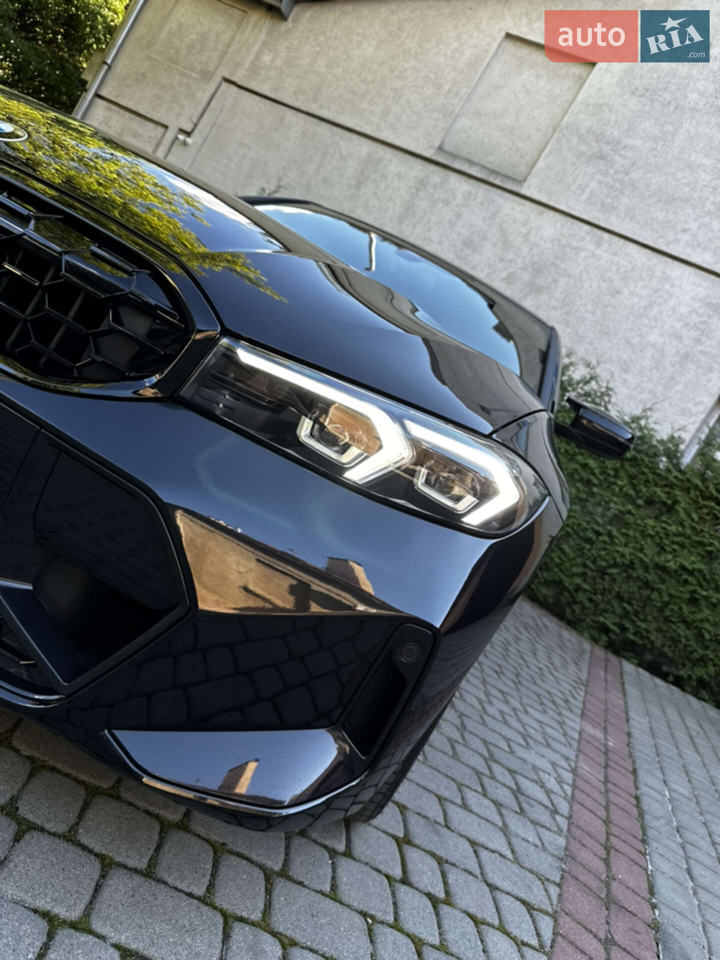 BMW 3 Series 2024 VIN 3MW49FF00R8E53312 фото оголошення 2 з 42
