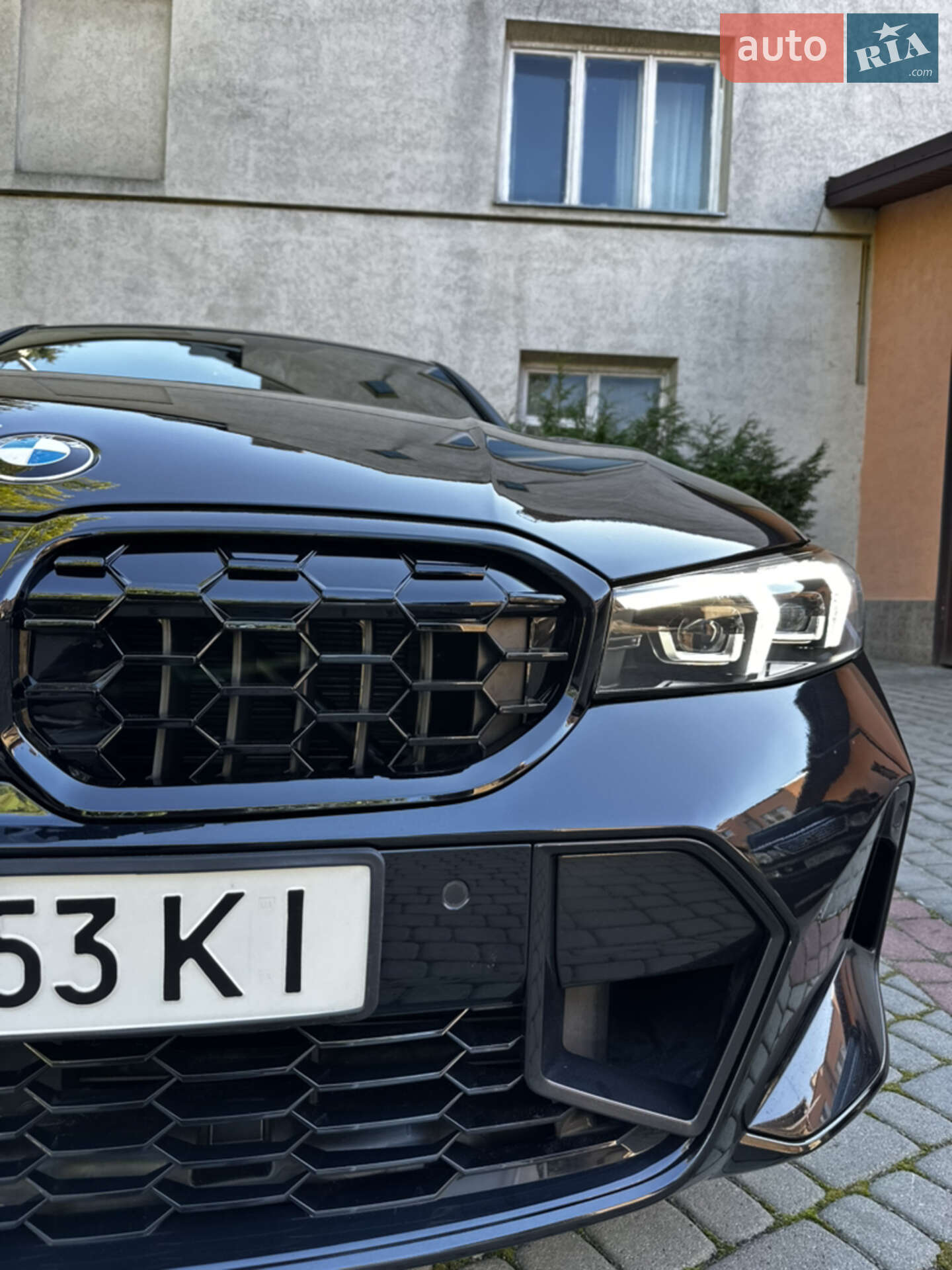 BMW 3 Series 2024 VIN 3MW49FF00R8E53312 фото оголошення 3 з 42