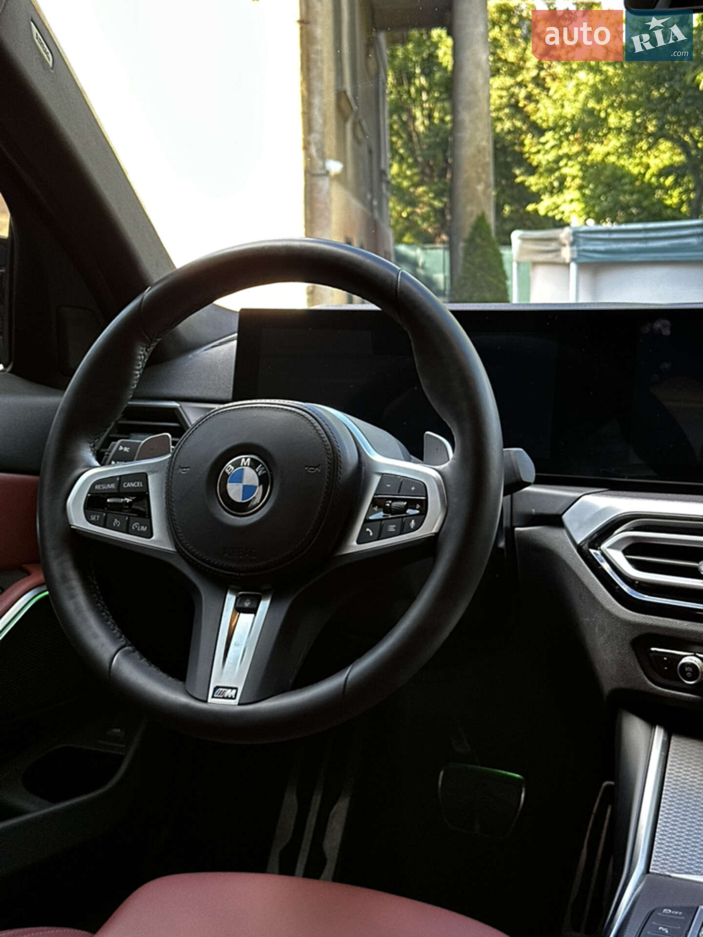 BMW 3 Series 2024 VIN 3MW49FF00R8E53312 фото оголошення 25 з 42
