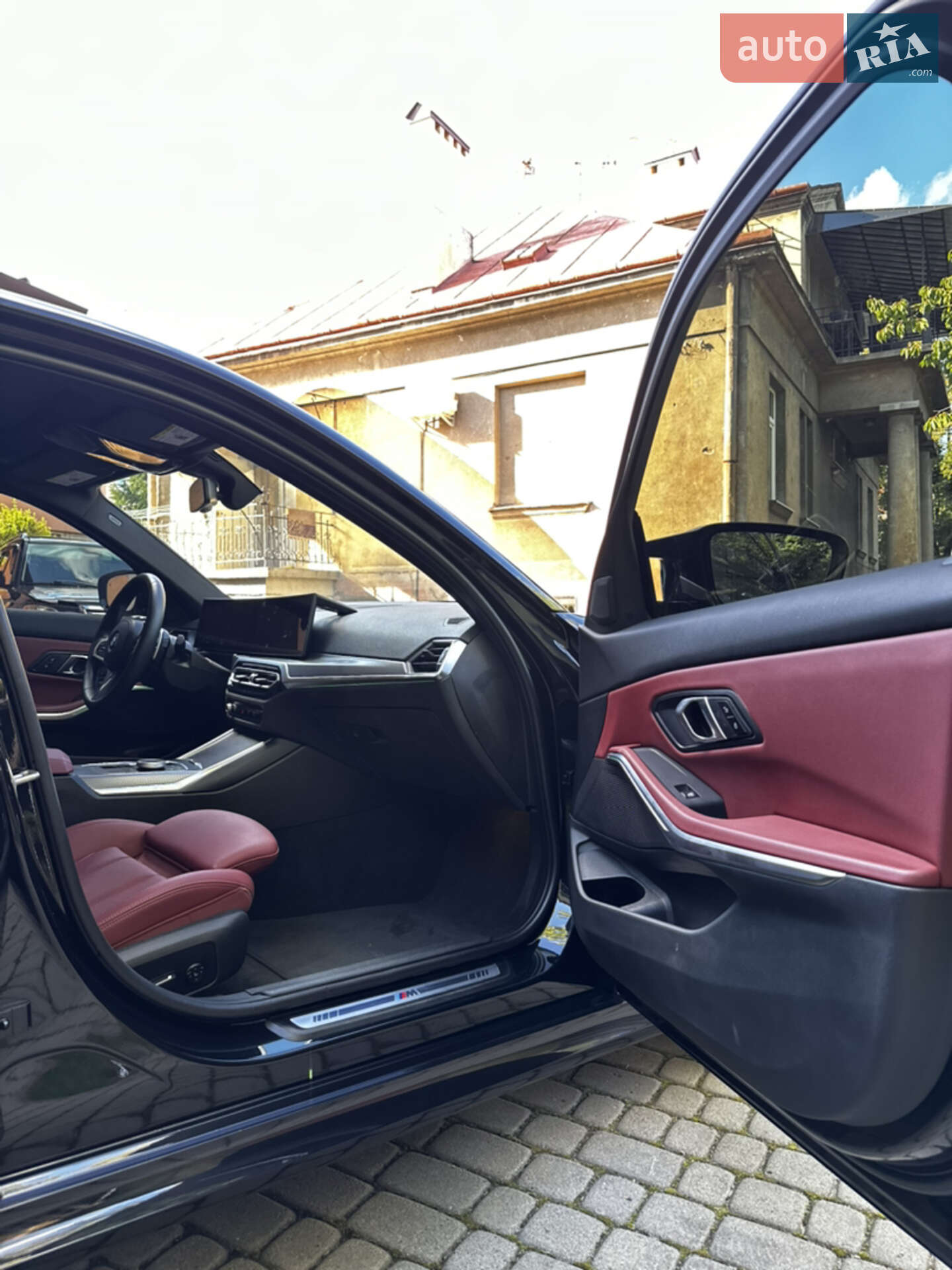 BMW 3 Series 2024 VIN 3MW49FF00R8E53312 фото оголошення 40 з 42