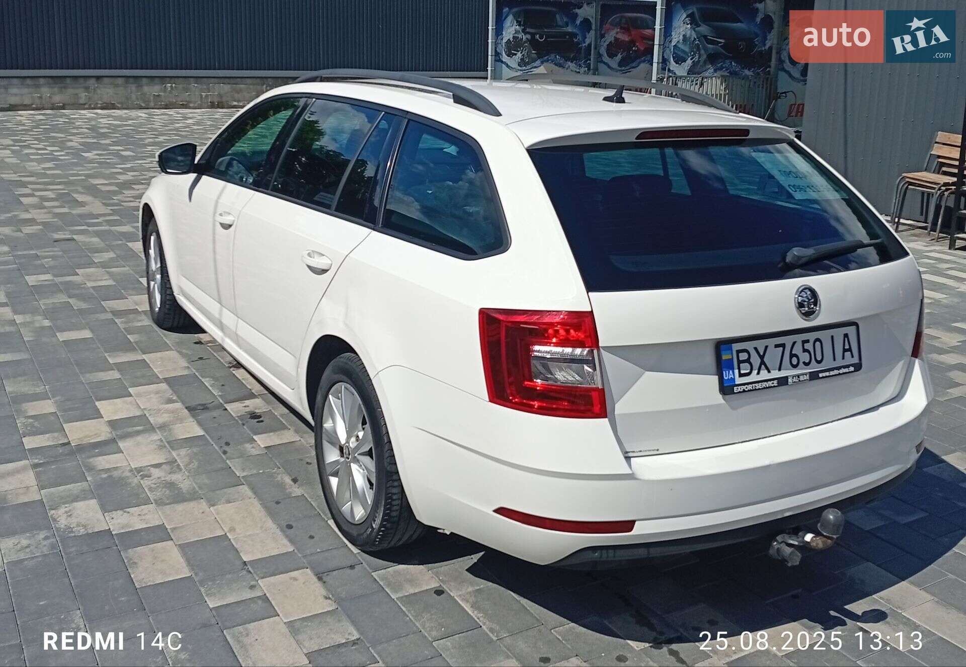 Skoda Octavia 2017 VIN TMBJG9NE4J0120748 фото оголошення 7 з 19