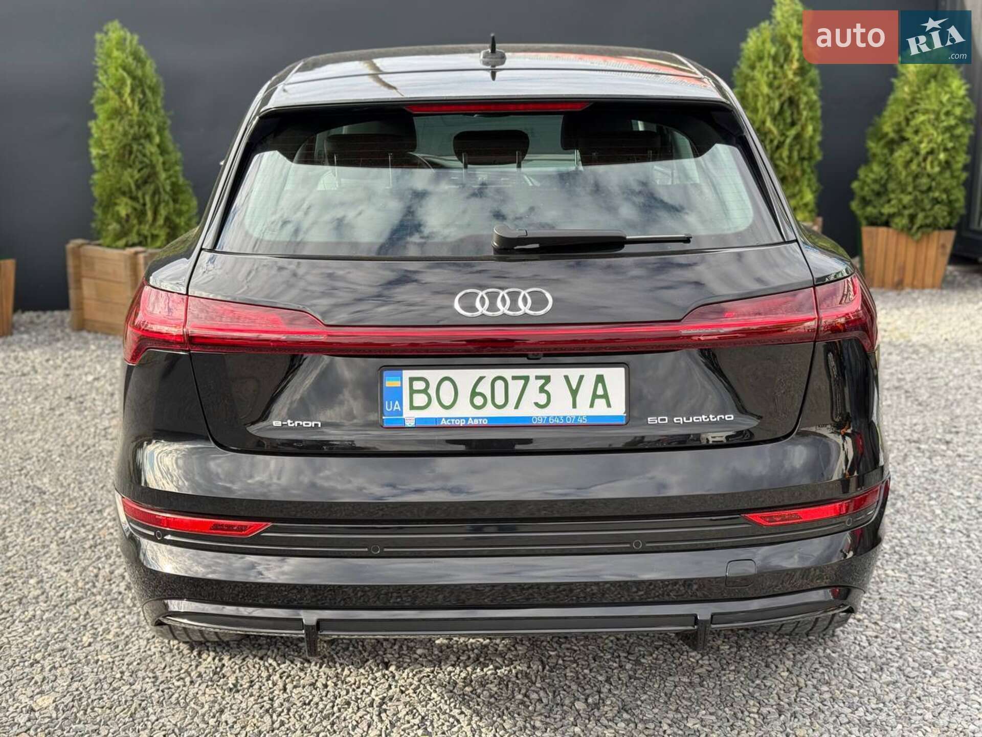Audi e-tron 2021 VIN WAUZZZGE1NB004604 фото оголошення 6 з 33