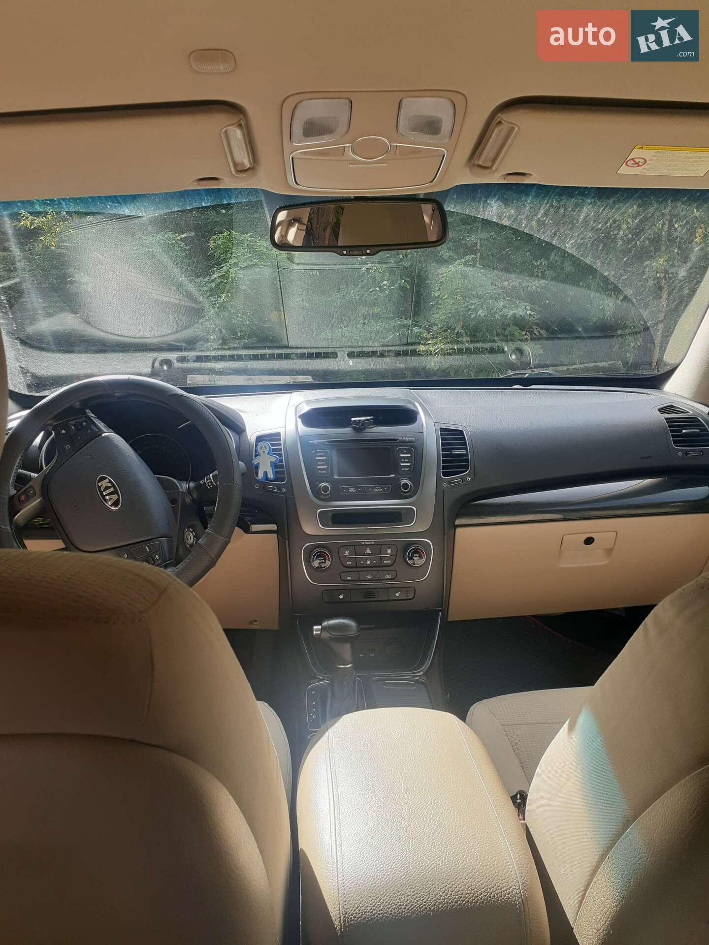 Kia Sorento 2012 VIN KNAKU814DD5391414 фото оголошення 3 з 8
