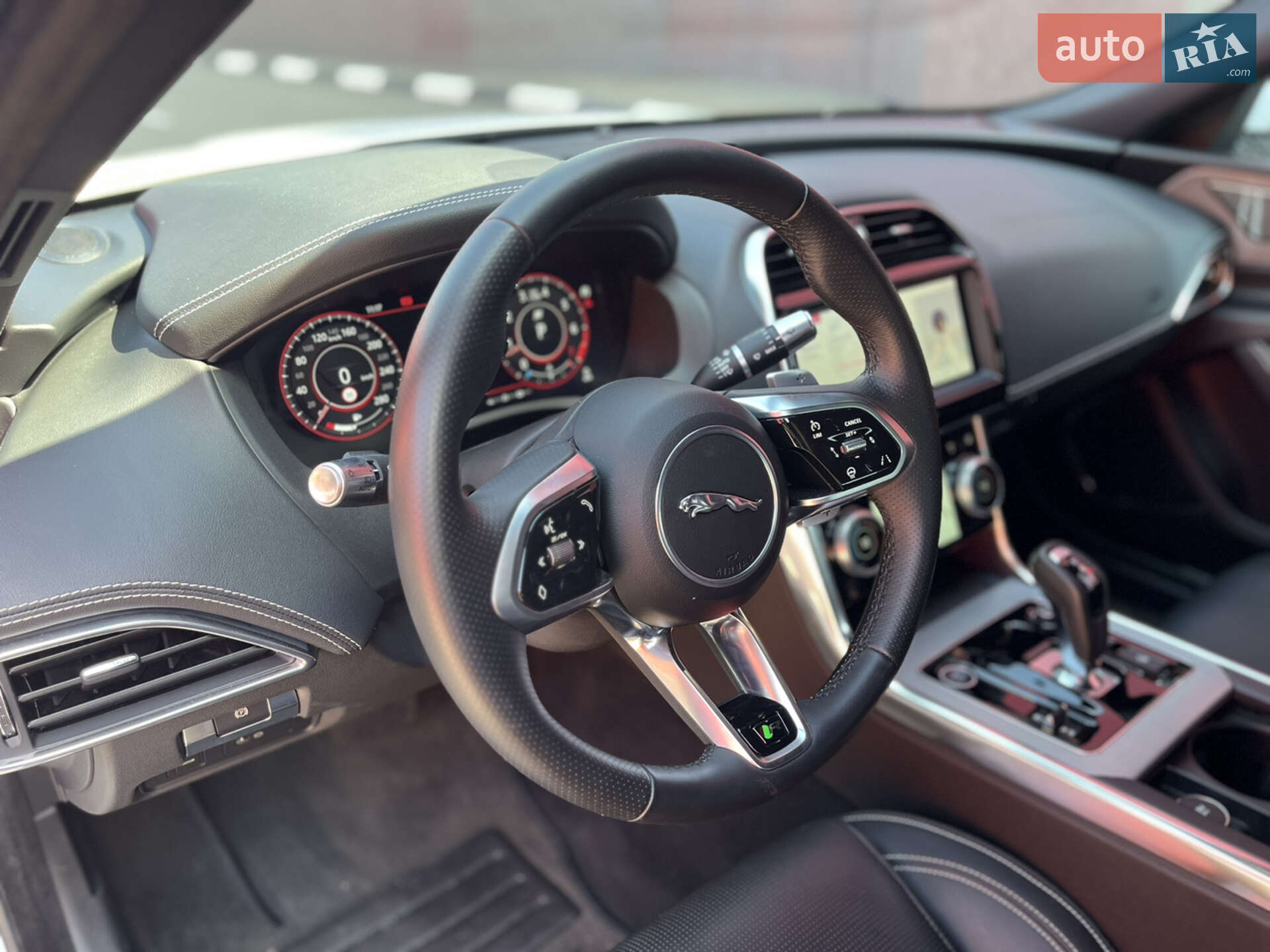 Jaguar XE 2020 VIN SAJAB4BX0LCP65309 фото оголошення 10 з 19