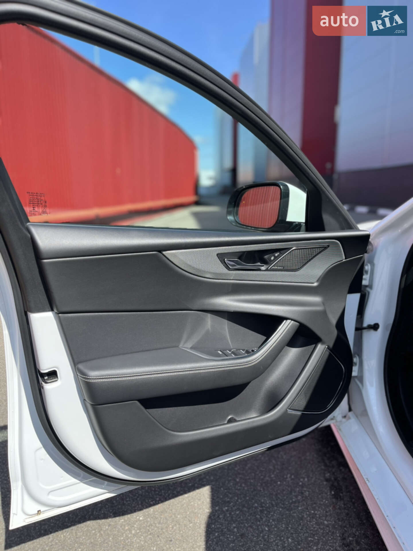 Jaguar XE 2020 VIN SAJAB4BX0LCP65309 фото оголошення 13 з 19