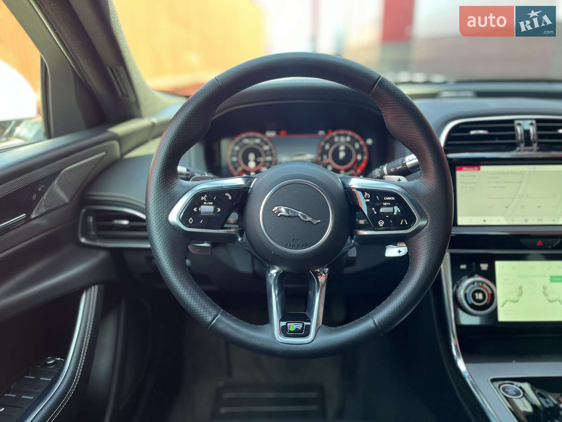 Jaguar XE 2020 VIN SAJAB4BX0LCP65309 фото оголошення 16 з 19