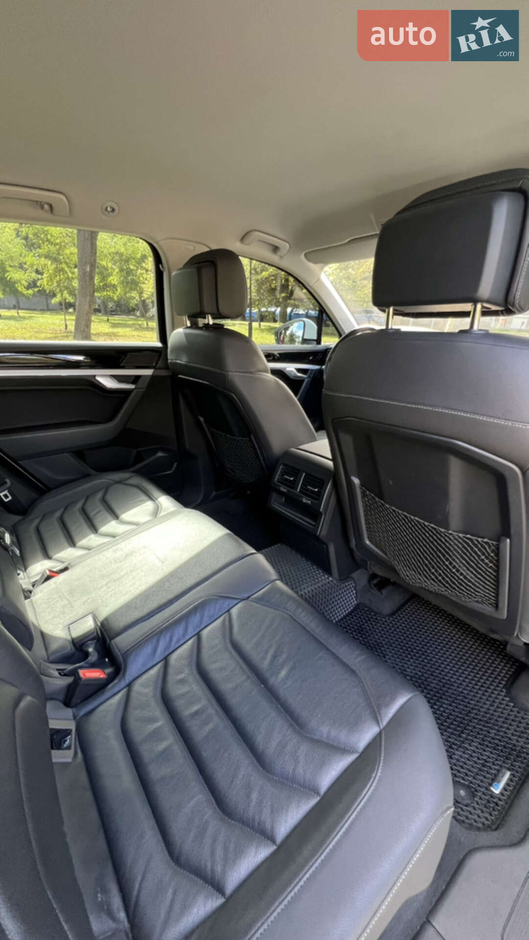 Volkswagen Touareg 2019 VIN WVGZZZCRZLD019603 фото оголошення 11 з 18