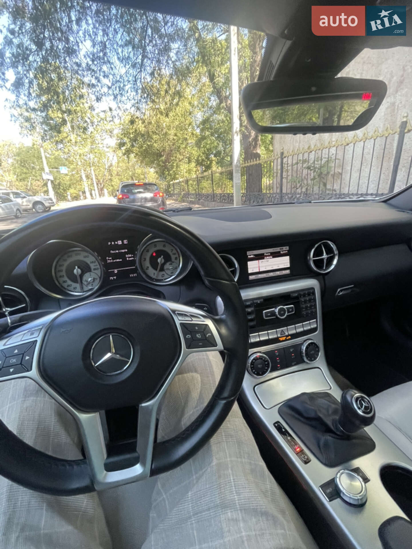 Mercedes-Benz SLK-Class 2013 VIN WDDPK4HA9DF065452 фото оголошення 8 з 15