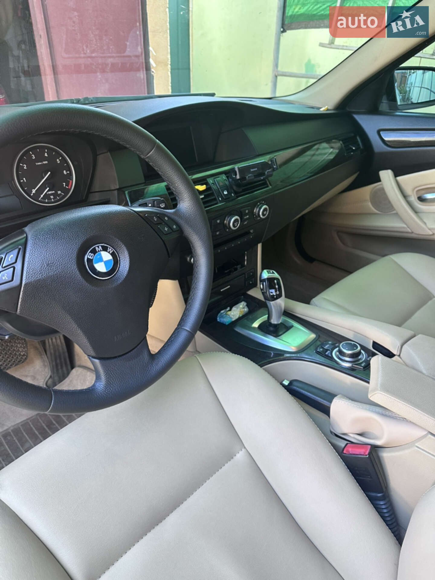 BMW 5 Series 2008 VIN WBANT11090CW02179 фото оголошення 31 з 39