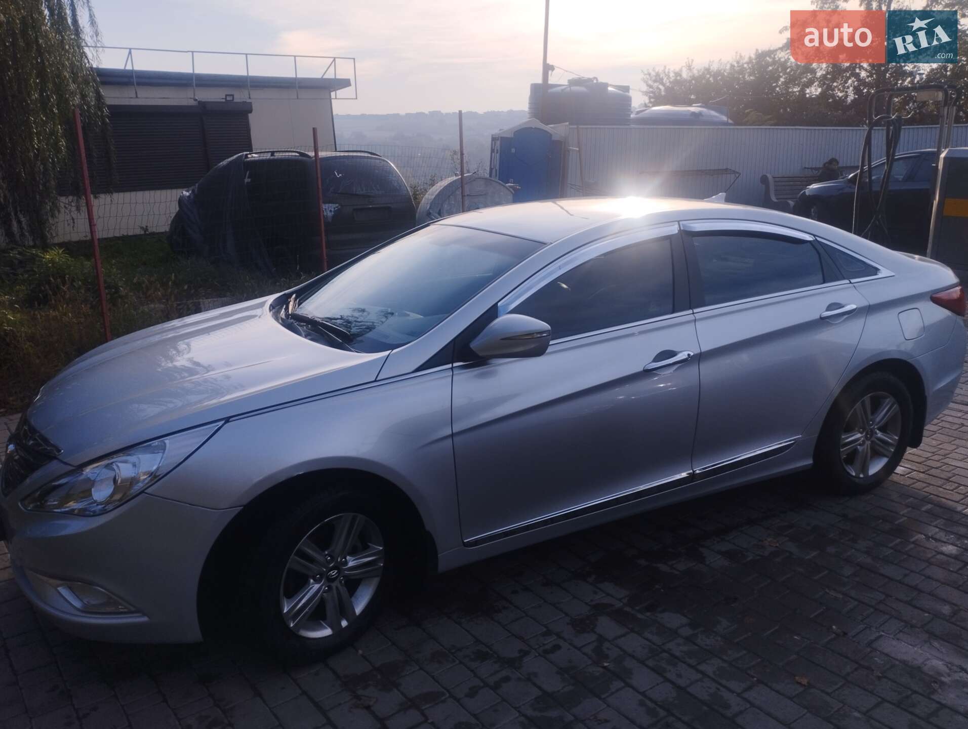 Hyundai Sonata 2013 VIN KMHEC41LBDA567794 фото оголошення 8 з 9