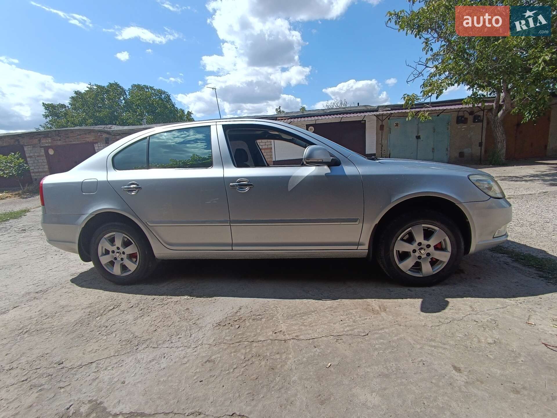 Skoda Octavia 2012 VIN TMBBK41Z6CB159170 фото оголошення 9 з 11