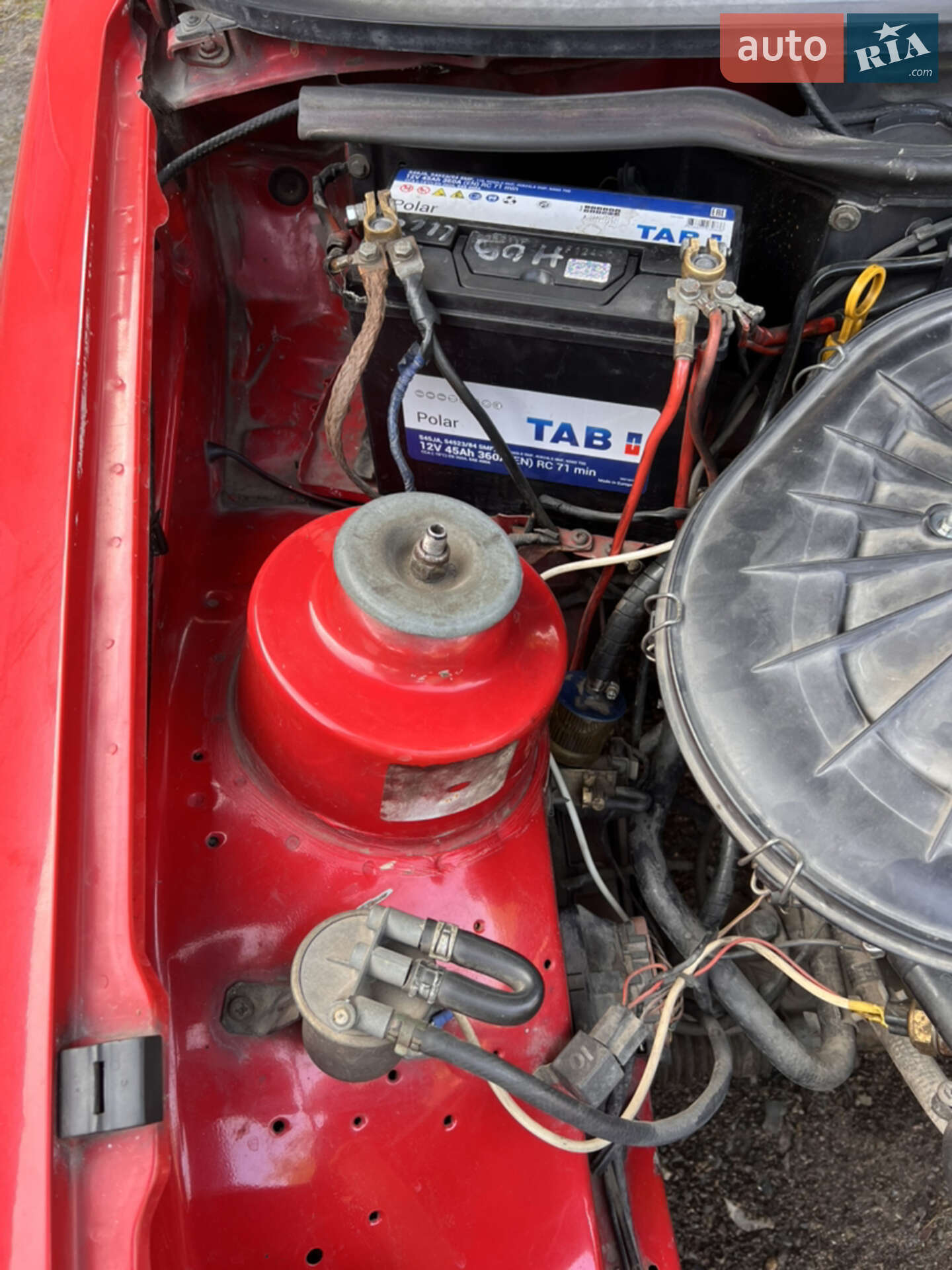 Ford Sierra 1988 VIN WF0FXXGBBFJD93775 фото оголошення 16 з 19