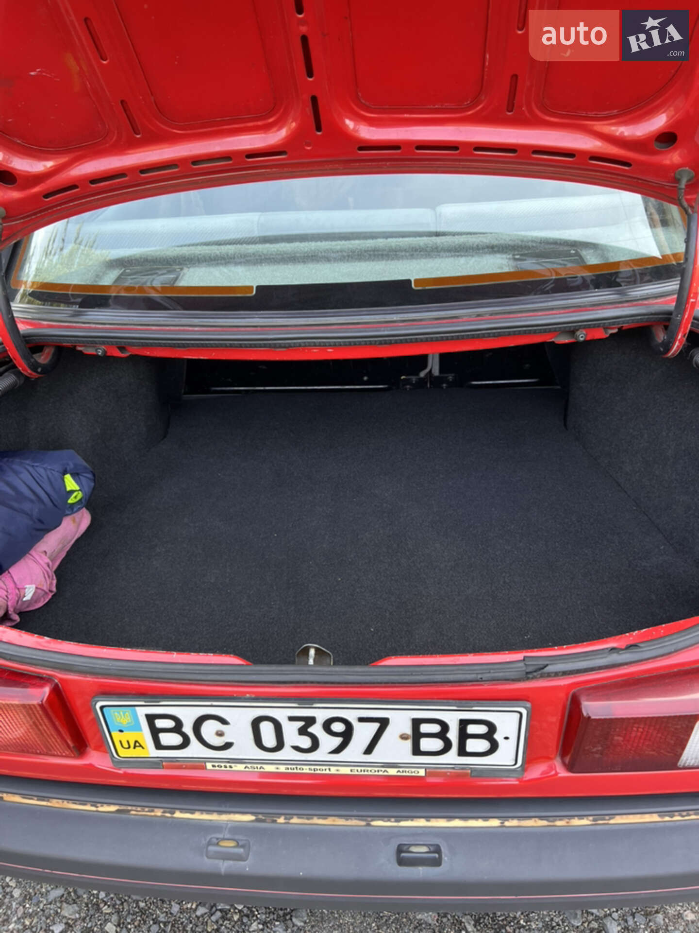 Ford Sierra 1988 VIN WF0FXXGBBFJD93775 фото оголошення 19 з 19