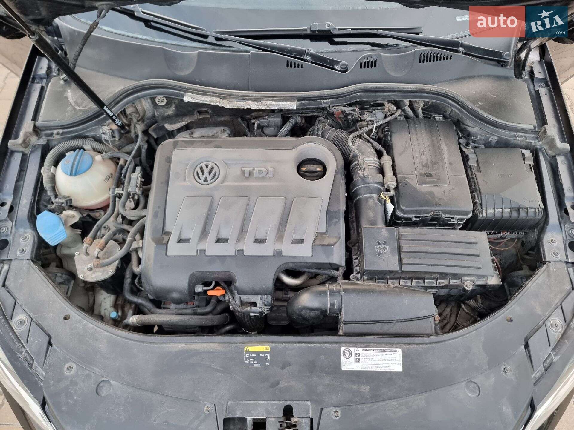Volkswagen Passat 2010 VIN WVWZZZ3CZBE323477 фото оголошення 4 з 19