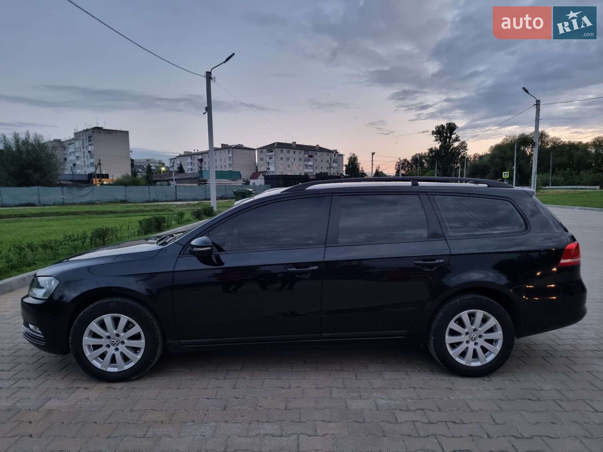Volkswagen Passat 2010 VIN WVWZZZ3CZBE323477 фото оголошення 19 з 19