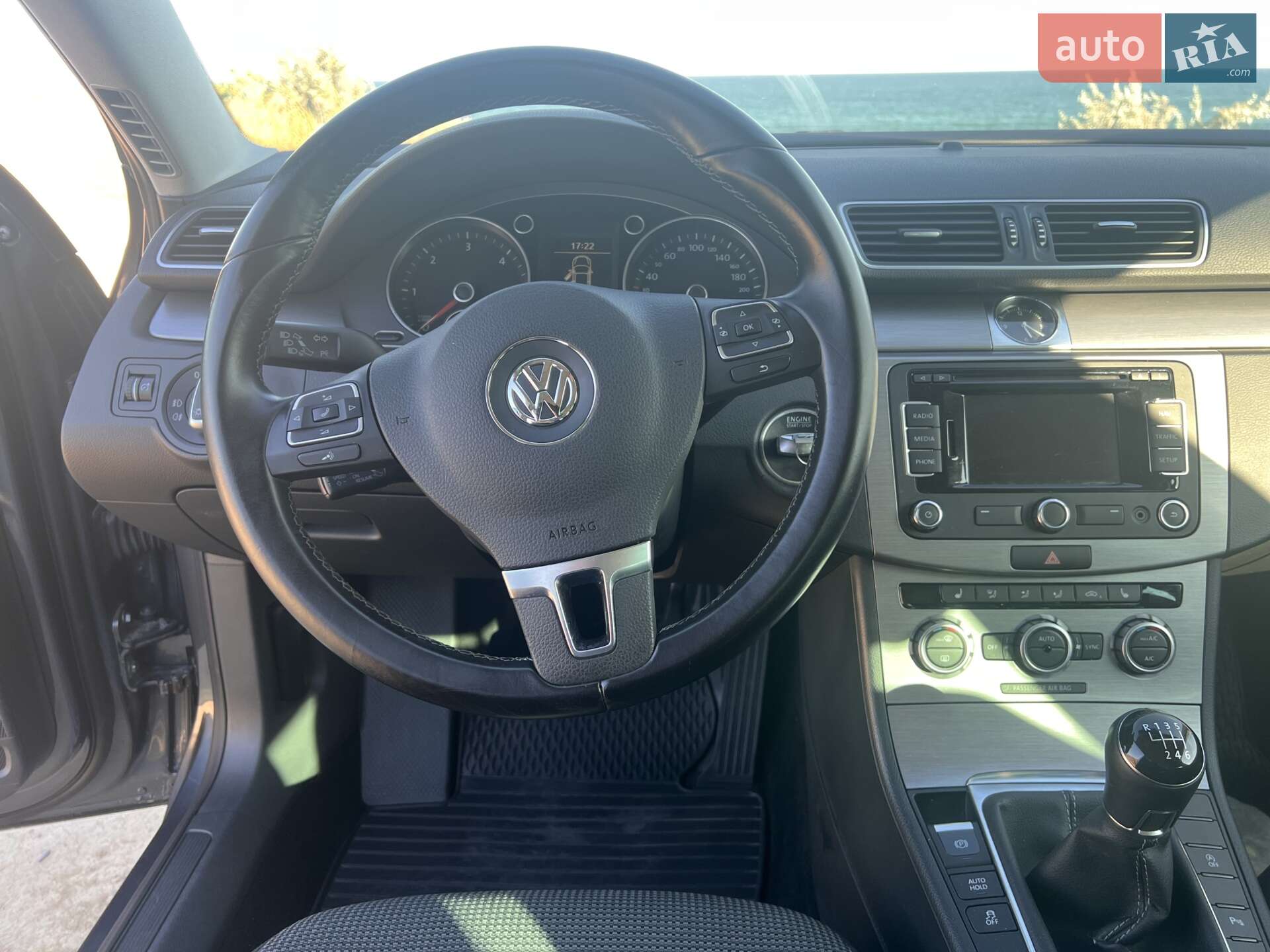Volkswagen Passat 2014 VIN WVWZZZ3CZFE069660 фото оголошення 27 з 39