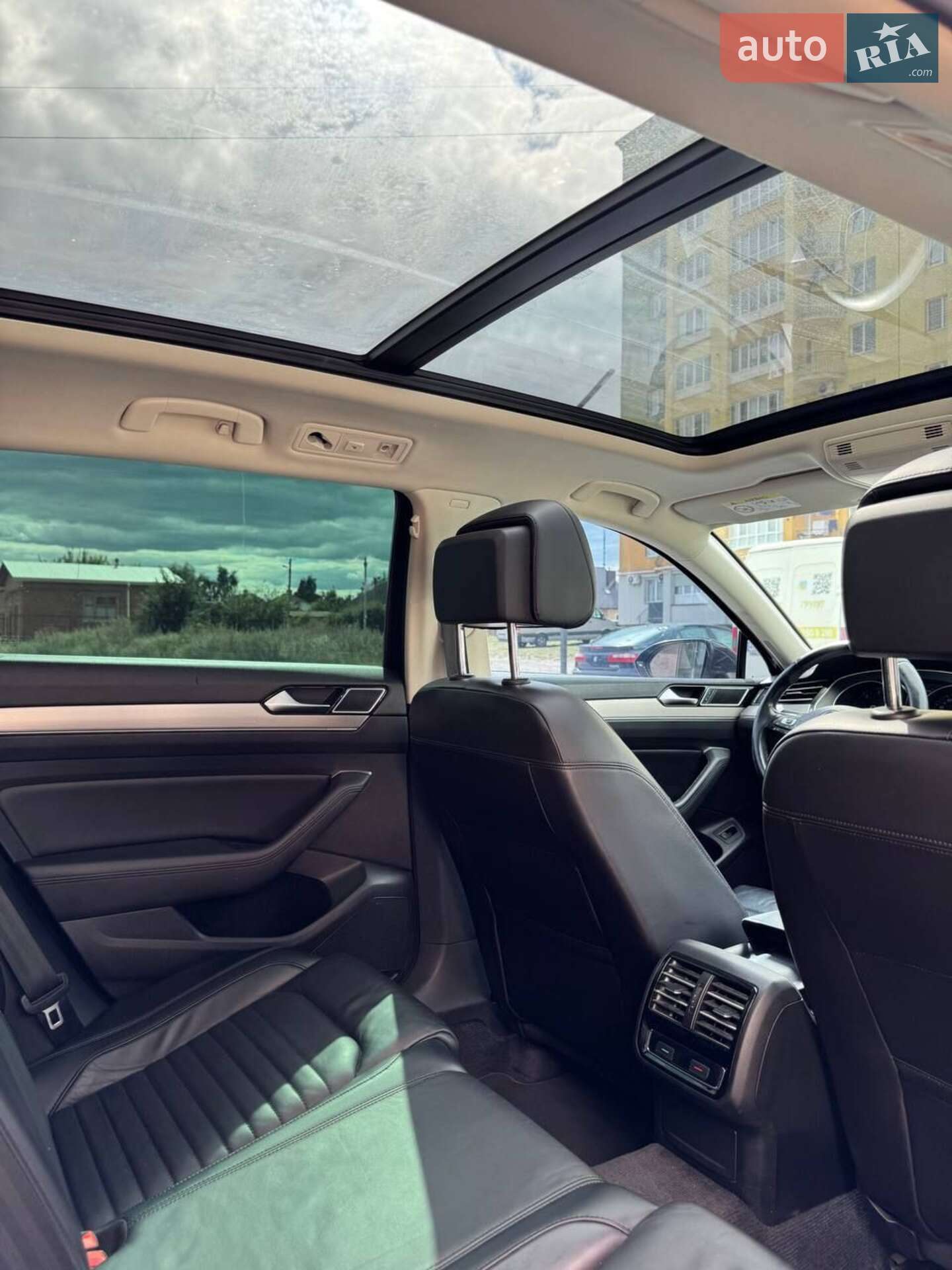 Volkswagen Passat 2016 VIN WVWZZZ3CZGP030943 фото оголошення 17 з 32