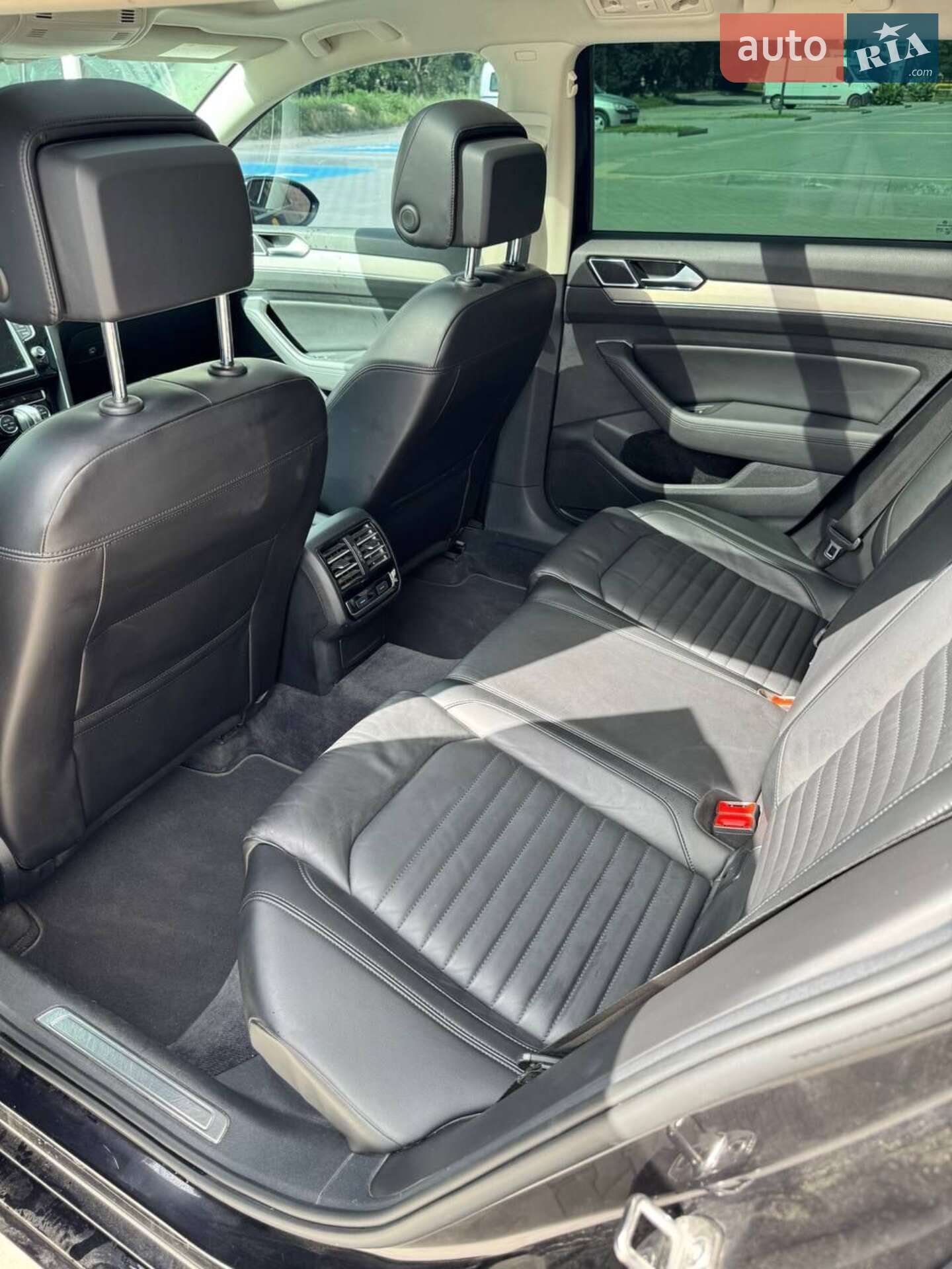 Volkswagen Passat 2016 VIN WVWZZZ3CZGP030943 фото оголошення 16 з 32