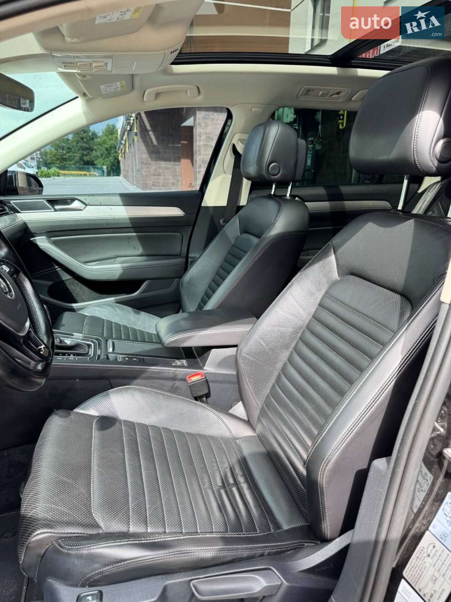 Volkswagen Passat 2016 VIN WVWZZZ3CZGP030943 фото оголошення 15 з 32