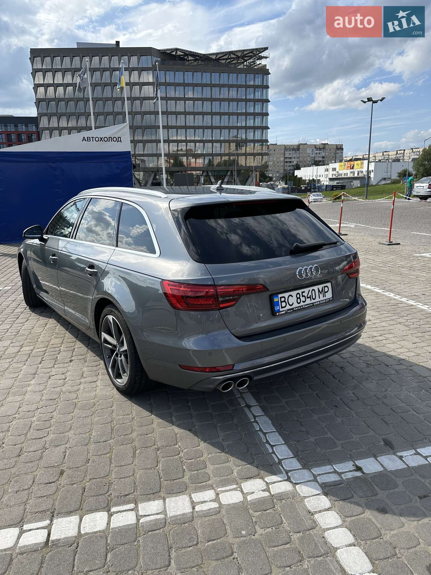 Audi A4 2017 VIN WAUZZZF49HA099979 фото оголошення 6 з 17