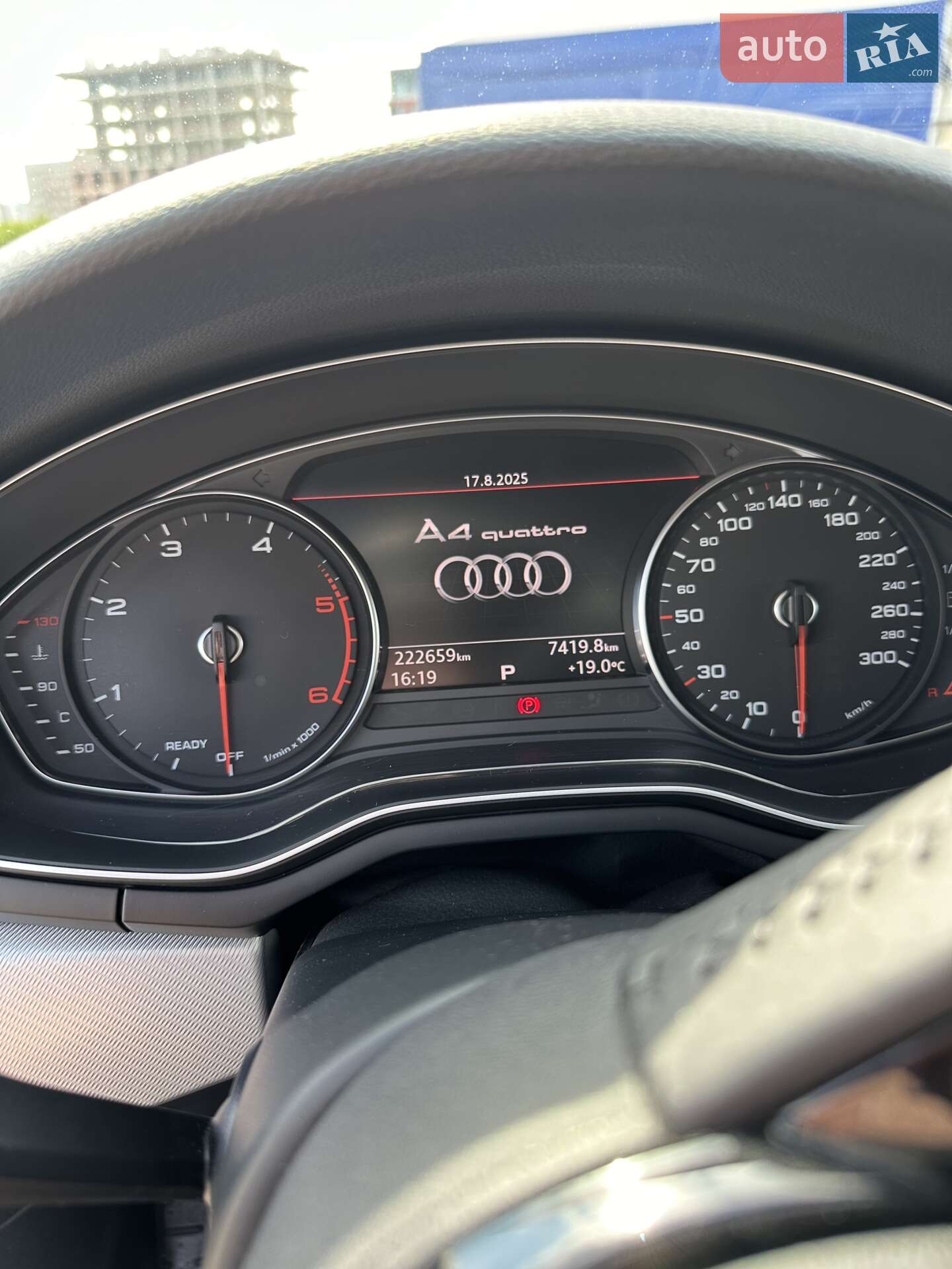Audi A4 2017 VIN WAUZZZF49HA099979 фото оголошення 9 з 17