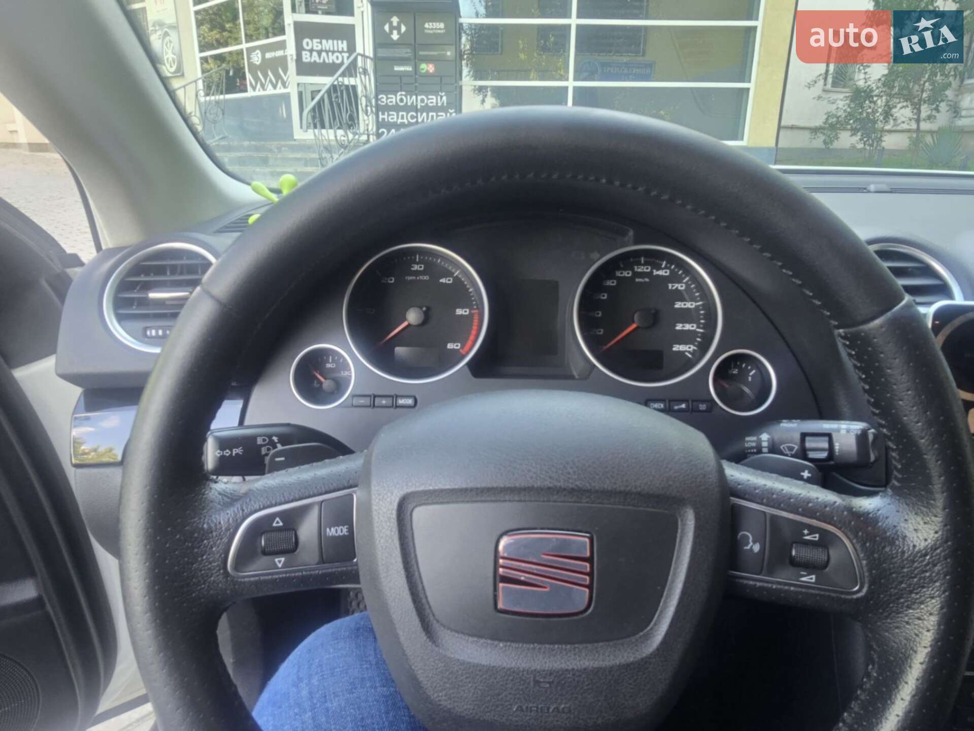 SEAT Exeo 2012 VIN VSSZZZ3RZCR010698 фото оголошення 11 з 18