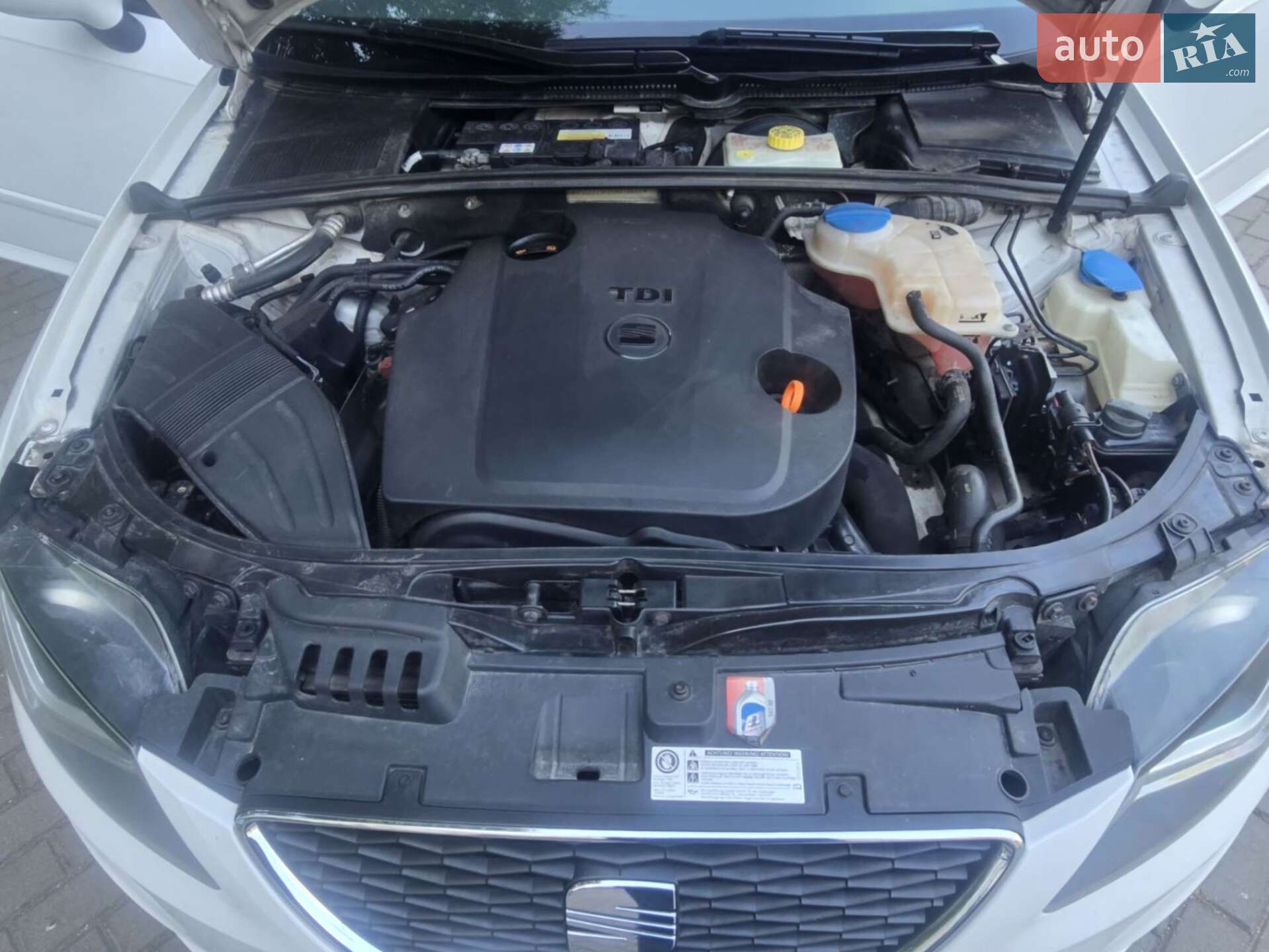 SEAT Exeo 2012 VIN VSSZZZ3RZCR010698 фото оголошення 15 з 18