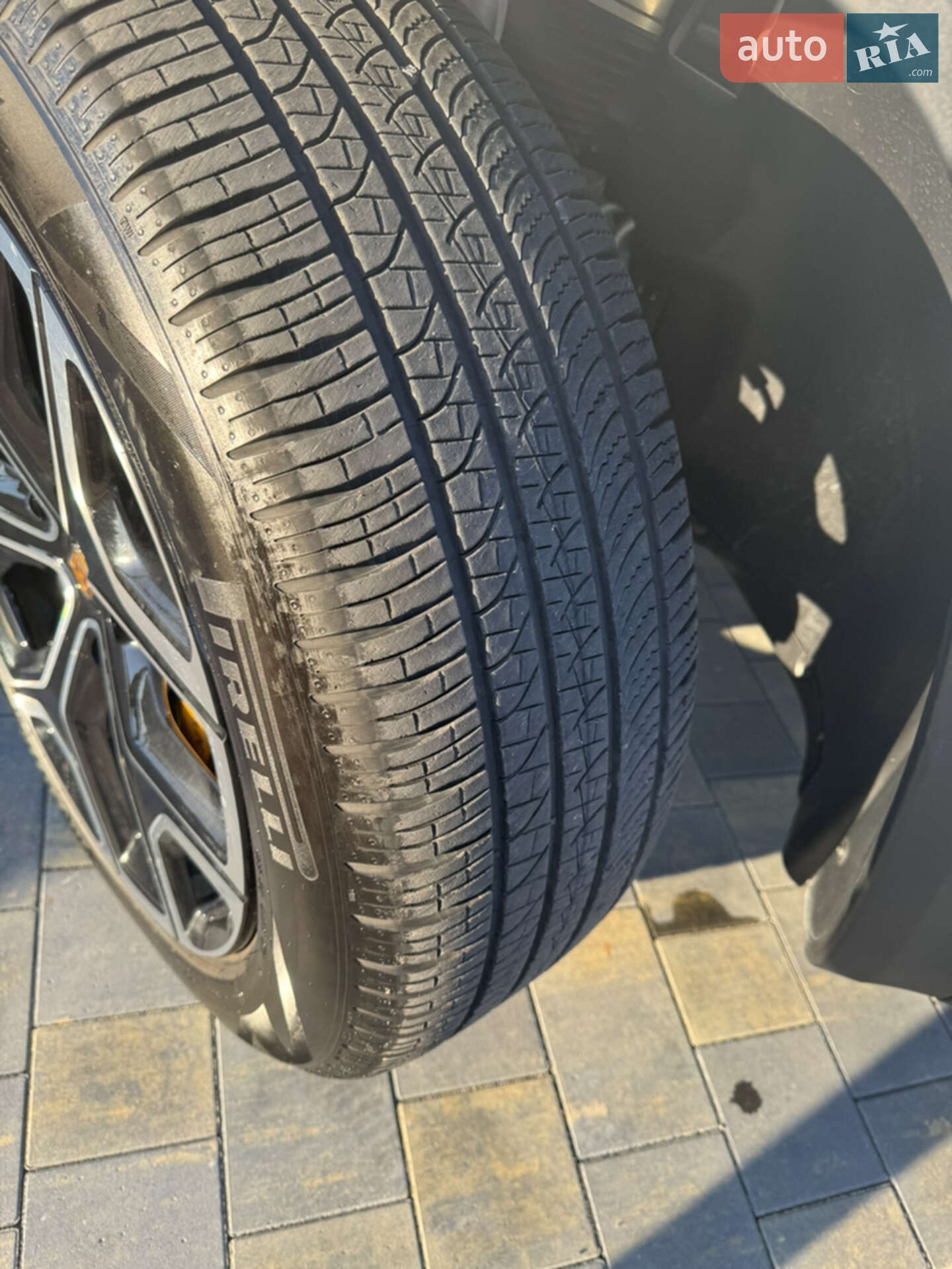 Rivian R1S 2024 VIN 7PDSGABA9RN043650 фото оголошення 8 з 45