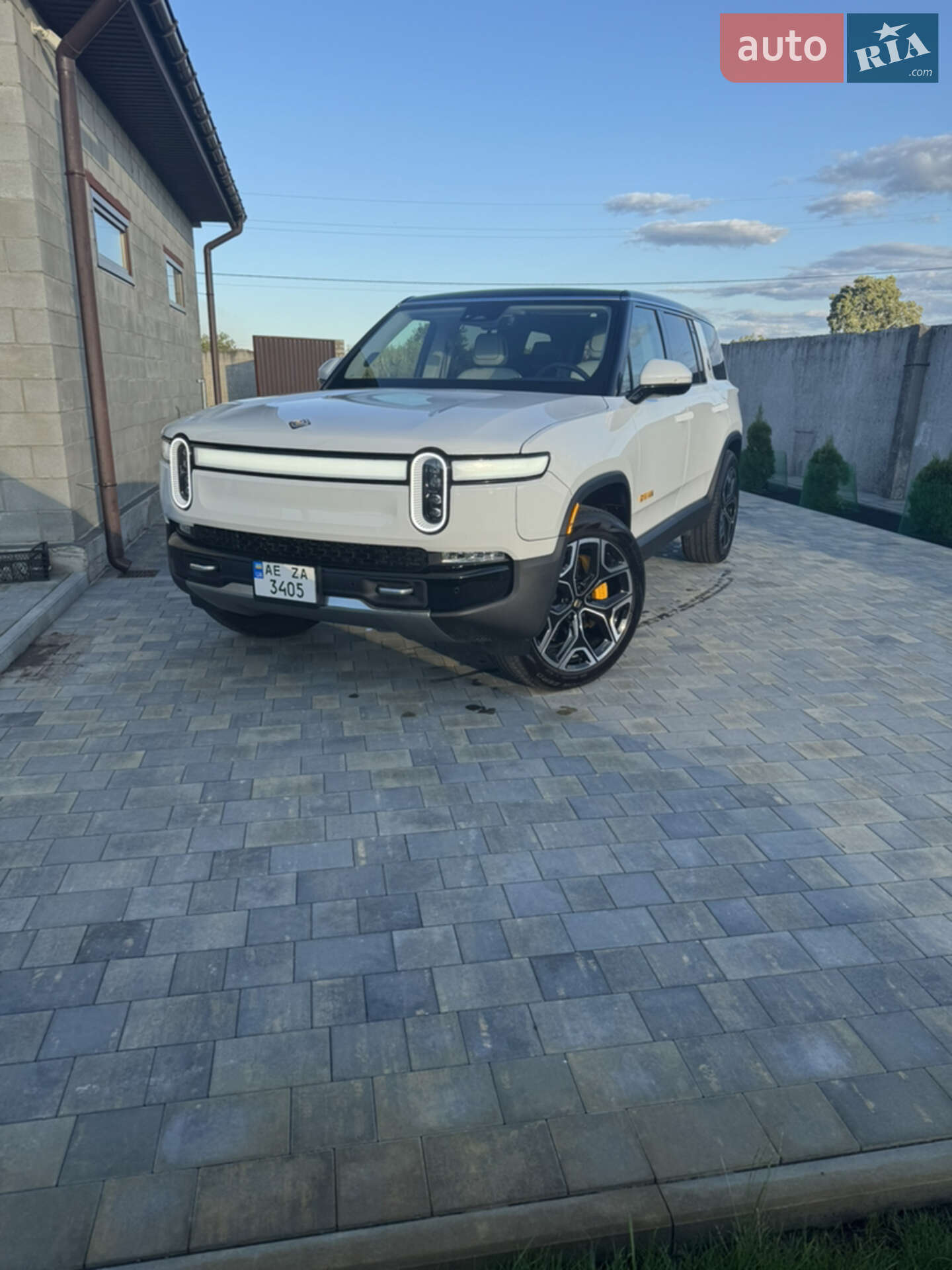 Rivian R1S 2024 VIN 7PDSGABA9RN043650 фото оголошення 39 з 45
