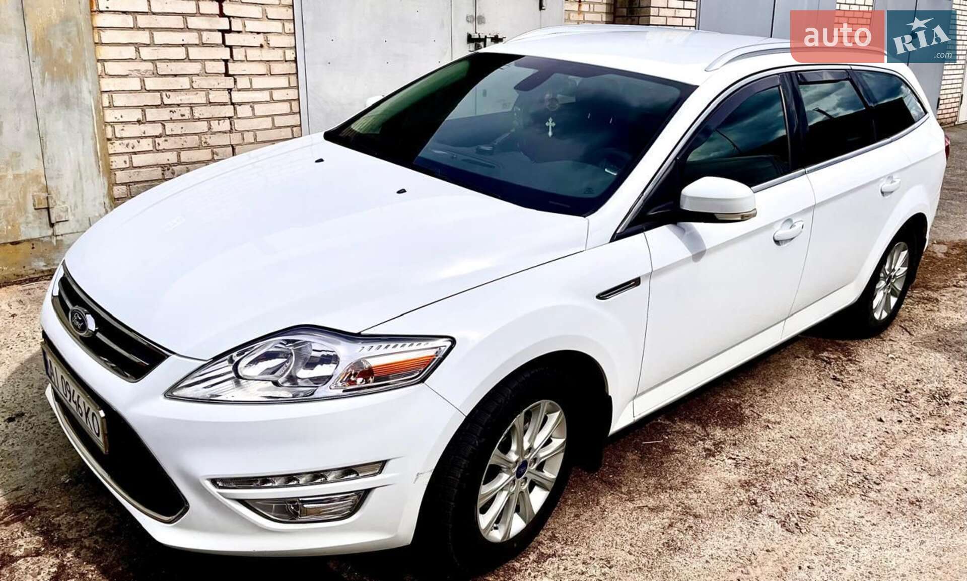 Ford Mondeo 2014 VIN WF0GXXGBBGEP83455 фото оголошення 2 з 27