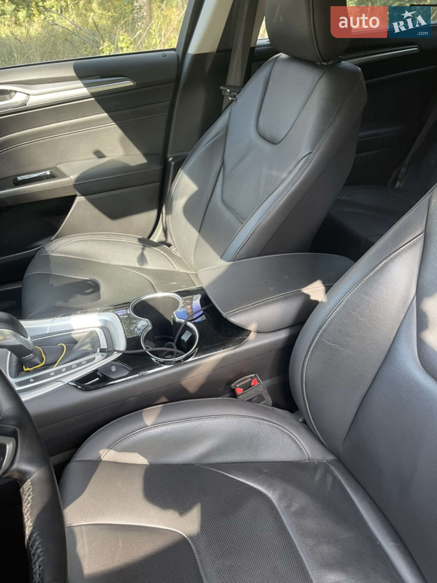 Ford Mondeo 2015 VIN WF0DXXWPCFFD49594 фото оголошення 4 з 8