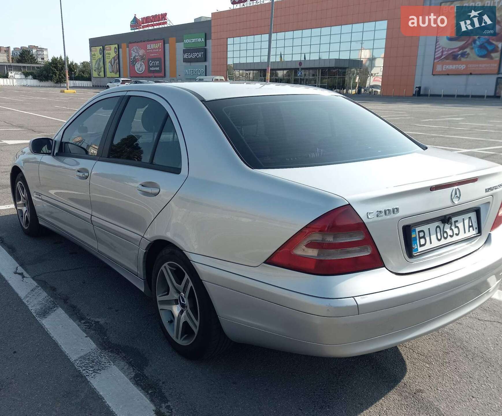 Mercedes-Benz C-Class 2002 VIN WDB2030421F310793 фото оголошення 3 з 8