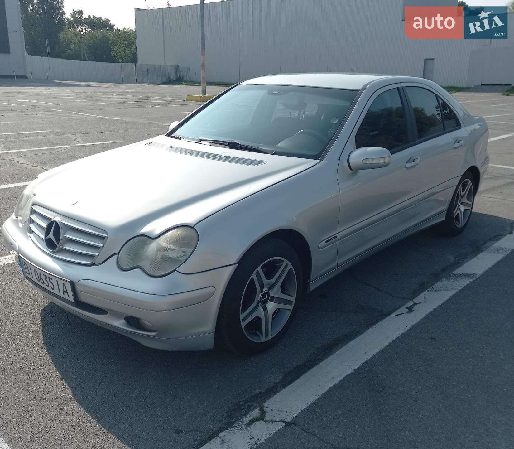 Mercedes-Benz C-Class 2002 VIN WDB2030421F310793 фото оголошення 5 з 8