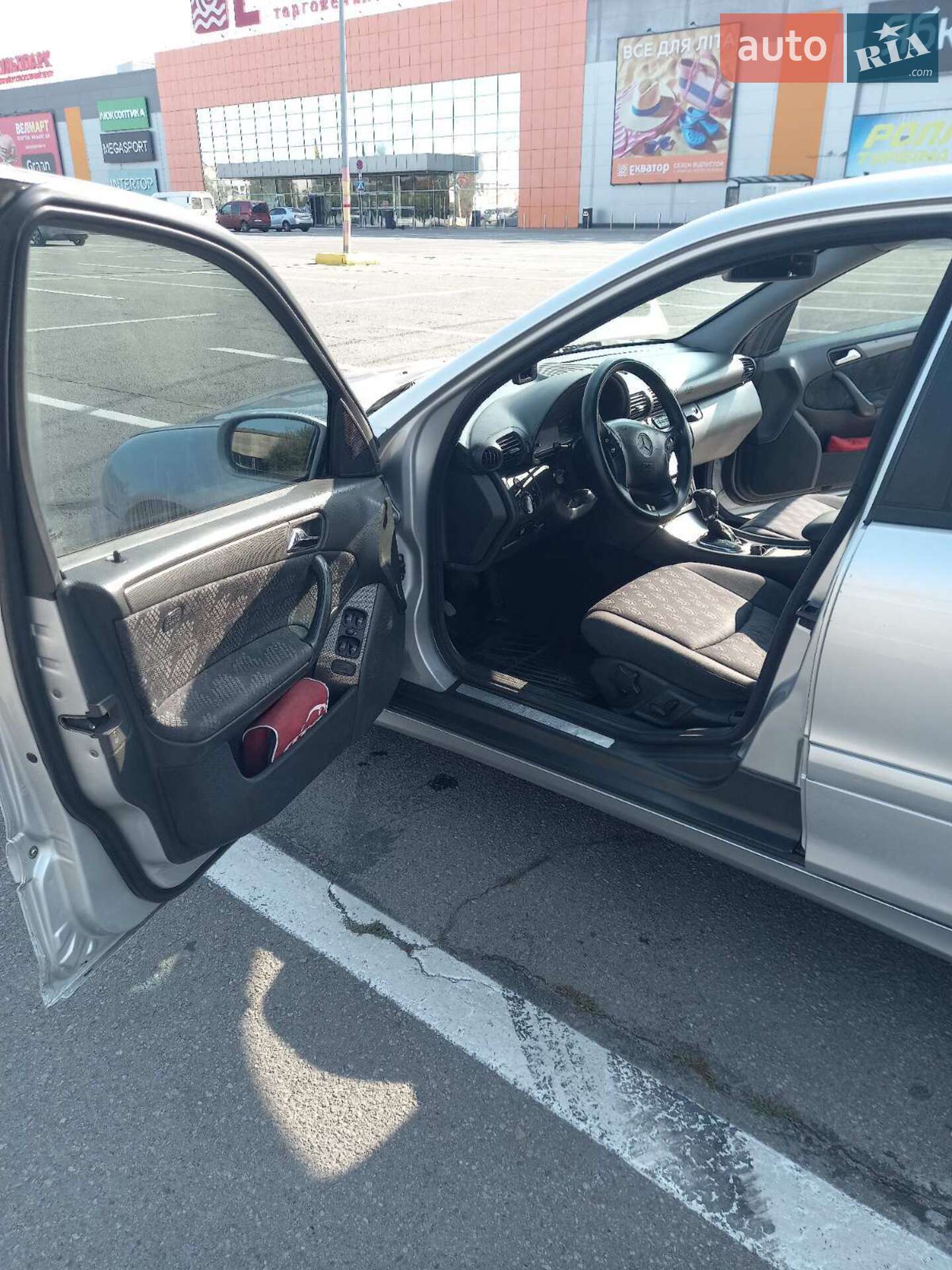 Mercedes-Benz C-Class 2002 VIN WDB2030421F310793 фото оголошення 8 з 8