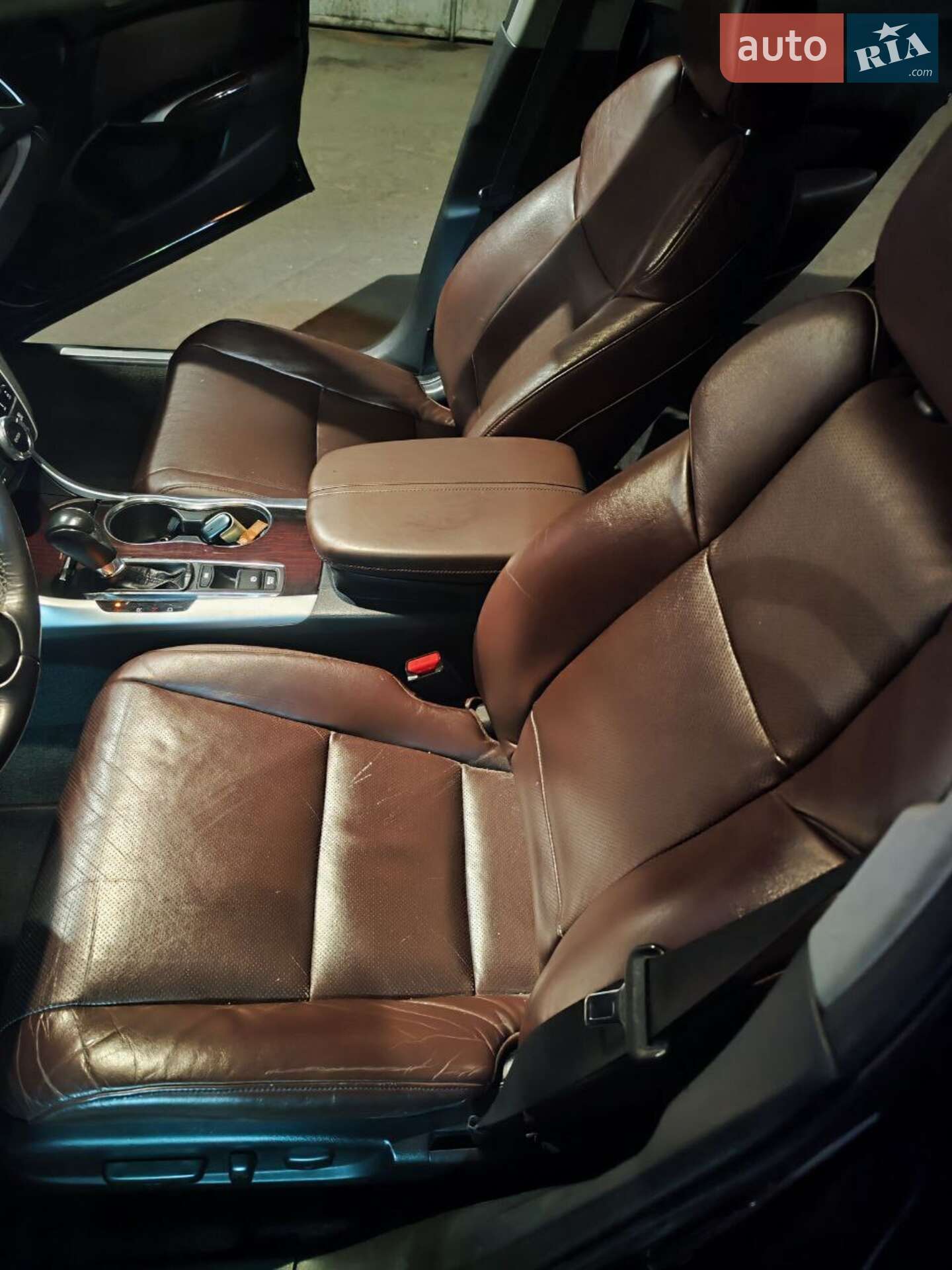 Acura TLX 2015 VIN 19UUB1F58FA021820 фото оголошення 5 з 7