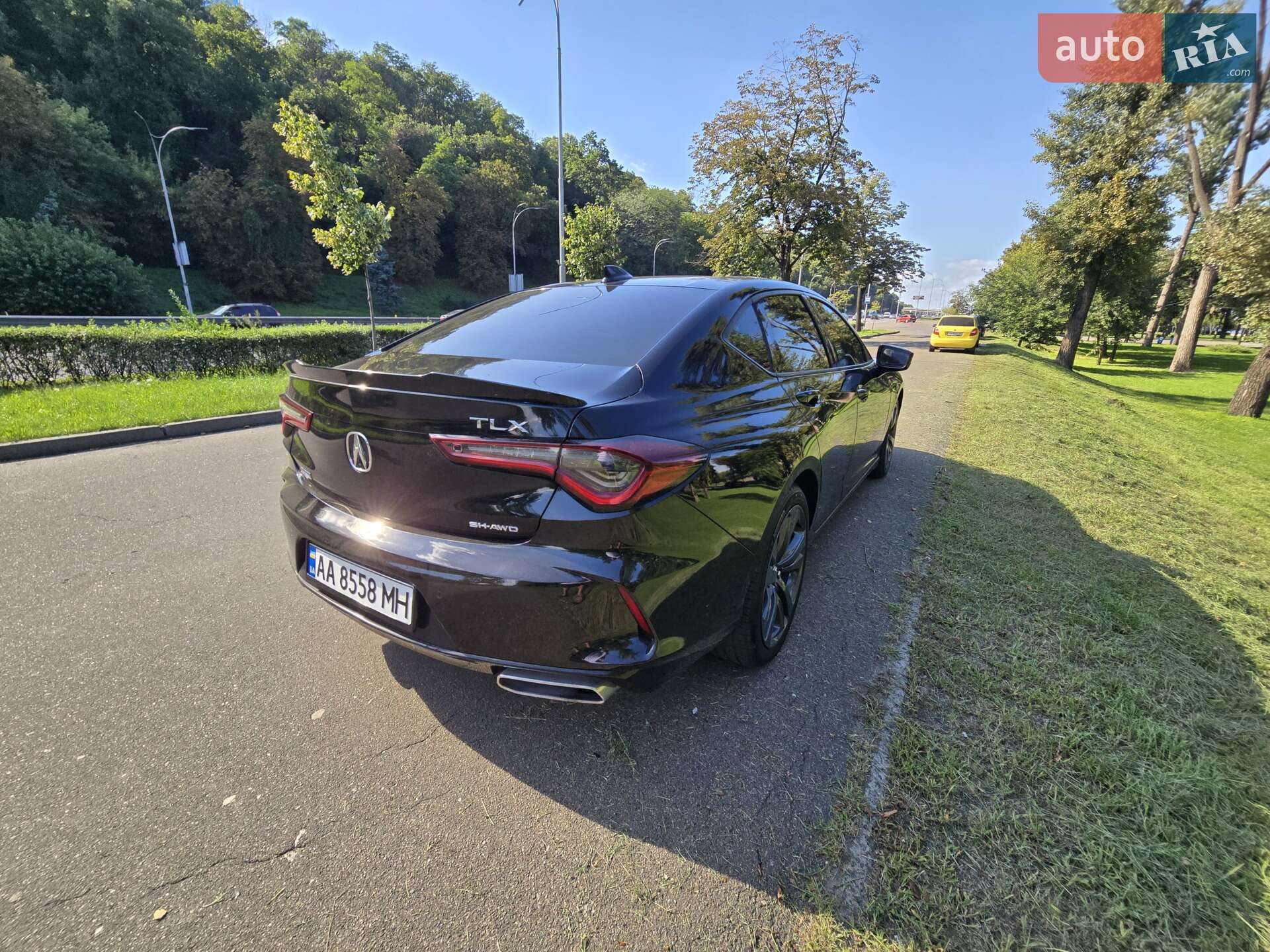 Acura TLX 2023 VIN 19UUB6F55PA005993 фото оголошення 9 з 23