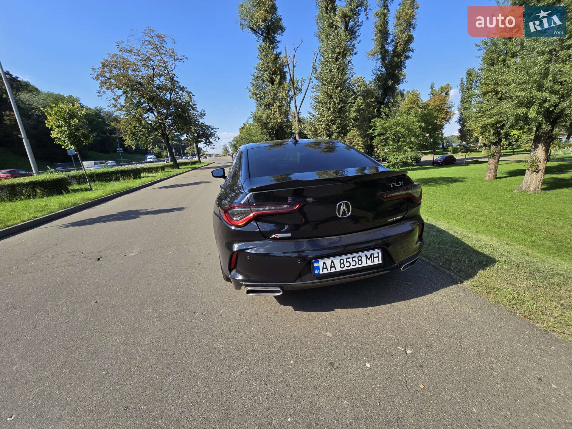Acura TLX 2023 VIN 19UUB6F55PA005993 фото оголошення 10 з 23