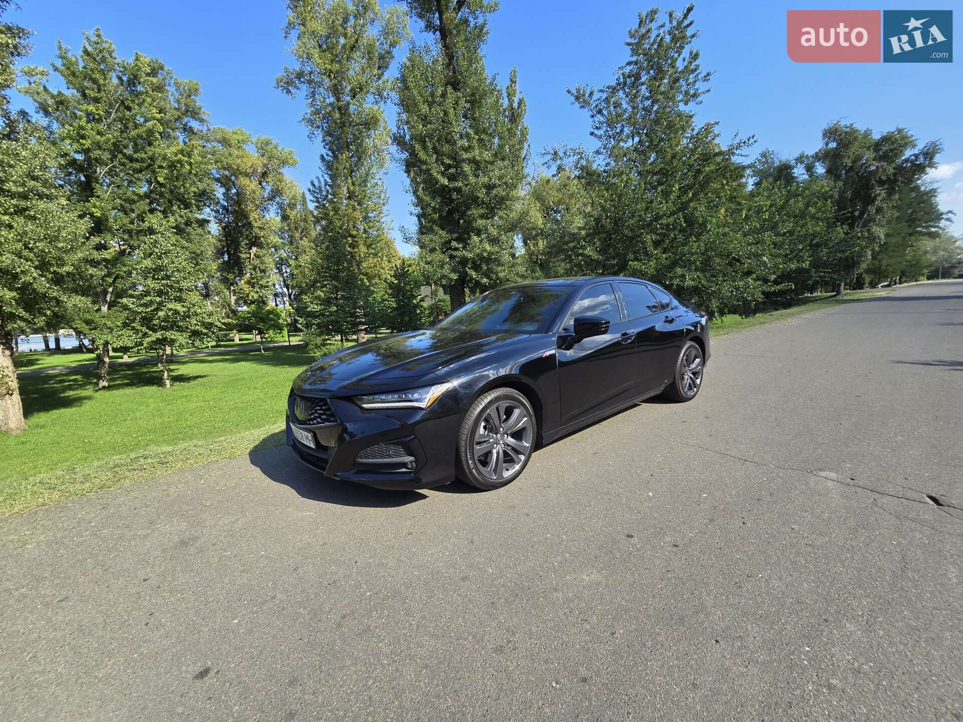 Acura TLX 2023 VIN 19UUB6F55PA005993 фото оголошення 13 з 23