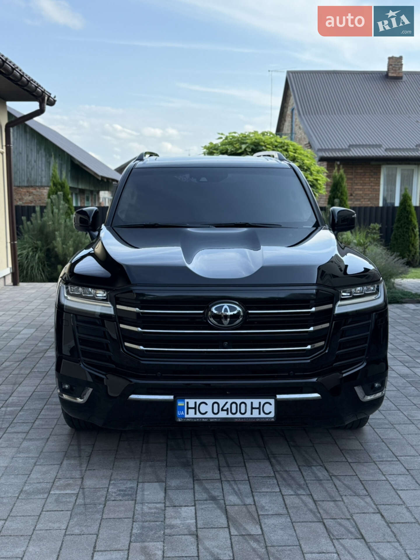 Toyota Land Cruiser 2022 VIN JTMAAABJ004032243 фото оголошення 2 з 10