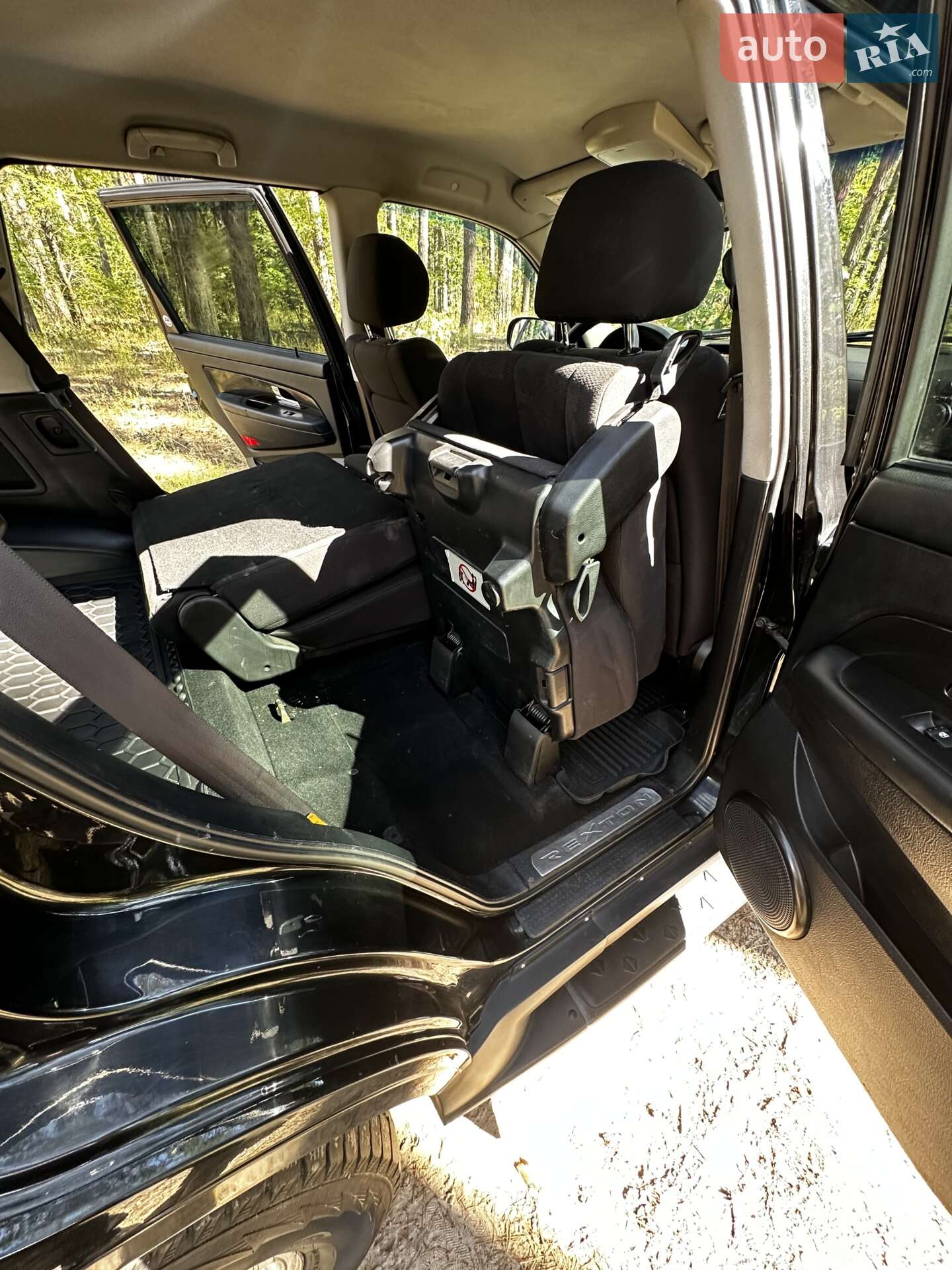 Ssangyong Rexton 2010 VIN Y7WRJFA00A0004909 фото оголошення 22 з 36